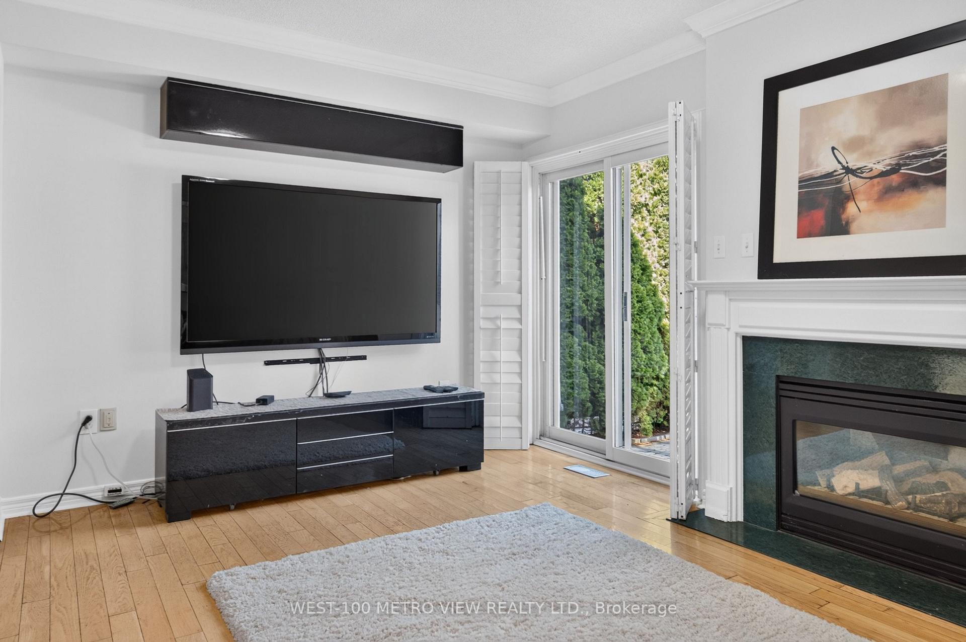 Photo 14 of 748 Summer Park Crescent, Mississauga, Fairview — HOMEH