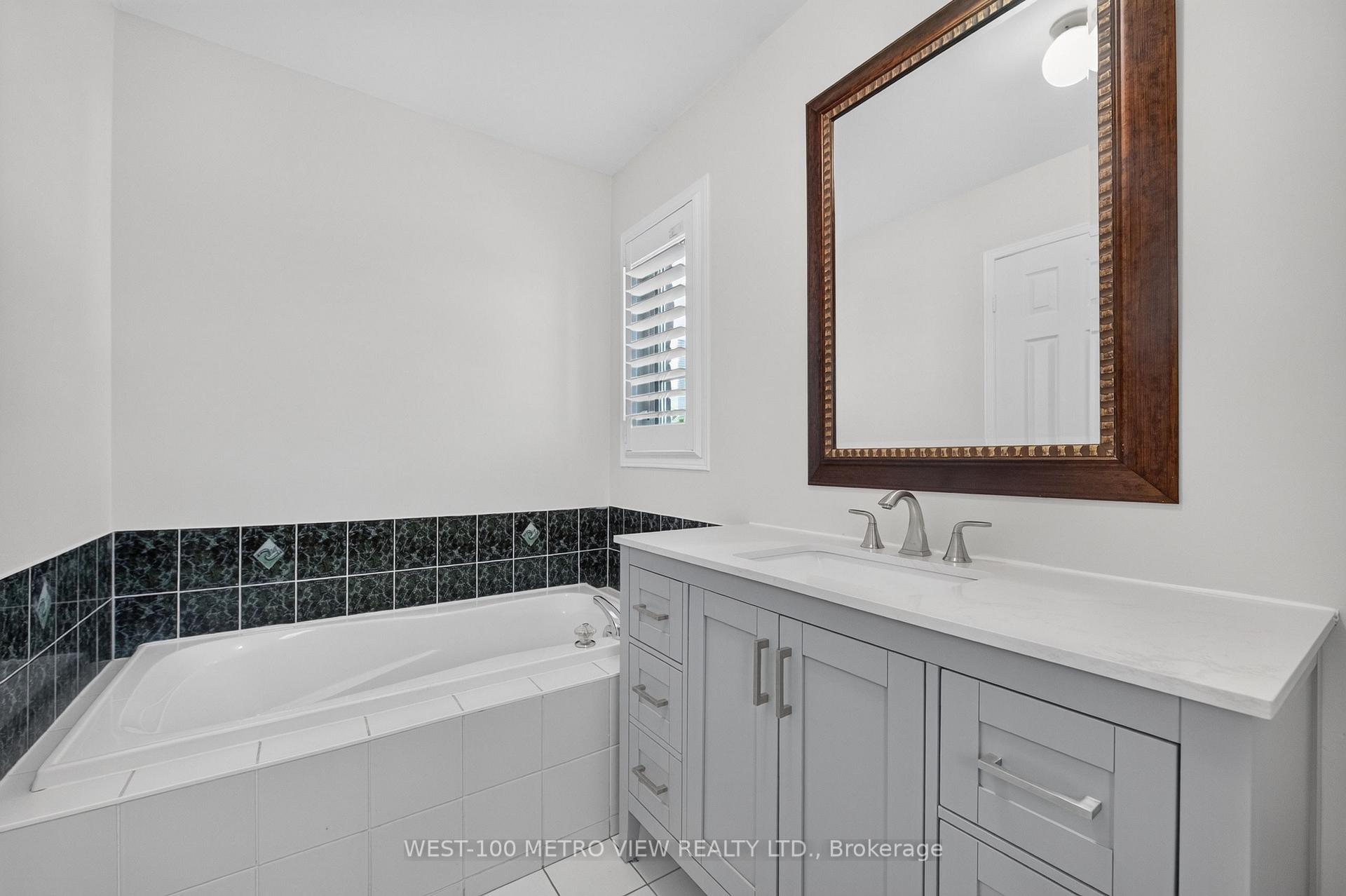Photo 22 of 748 Summer Park Crescent, Mississauga, Fairview — HOMEH