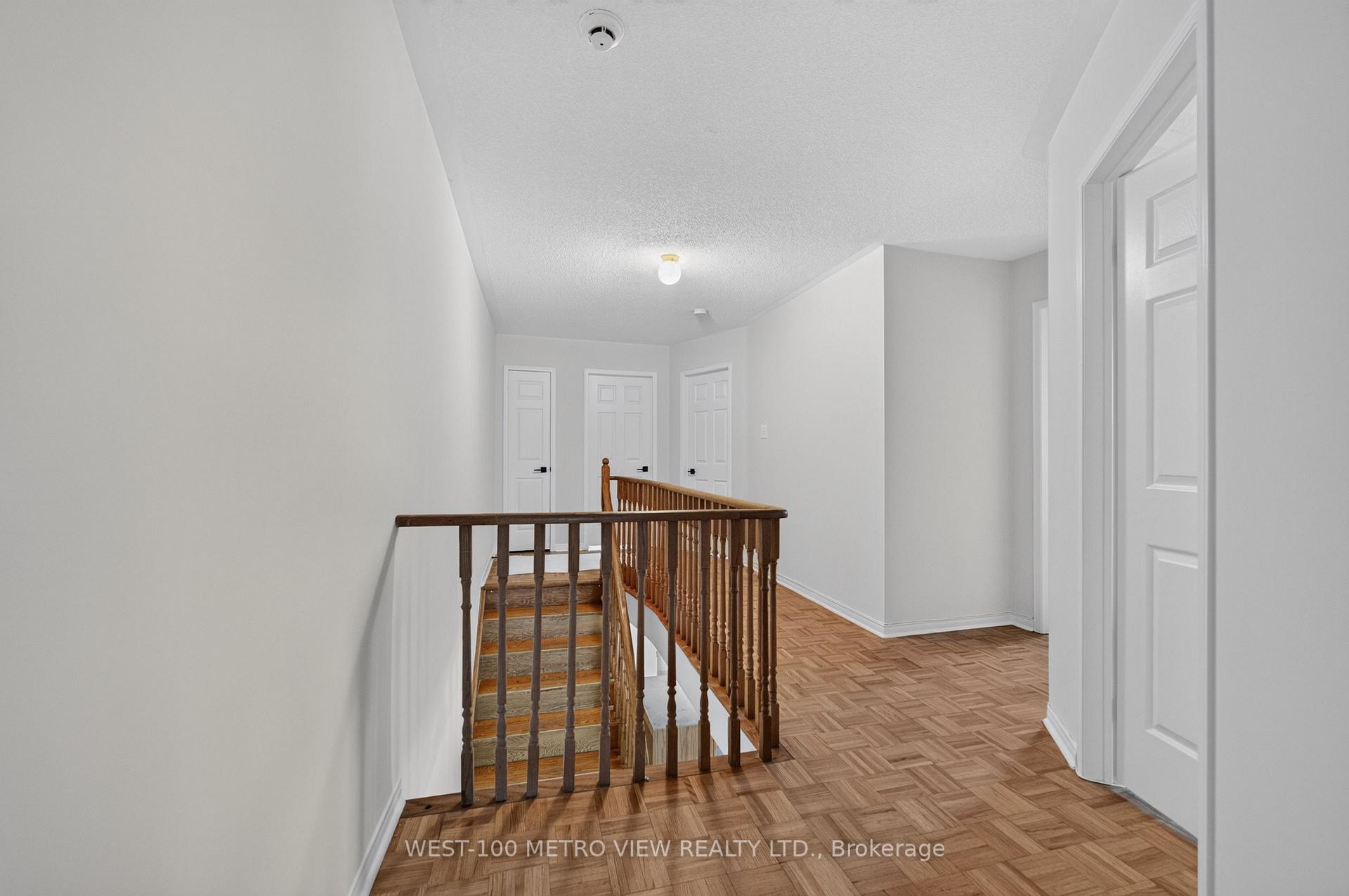 Photo 26 of 748 Summer Park Crescent, Mississauga, Fairview — HOMEH