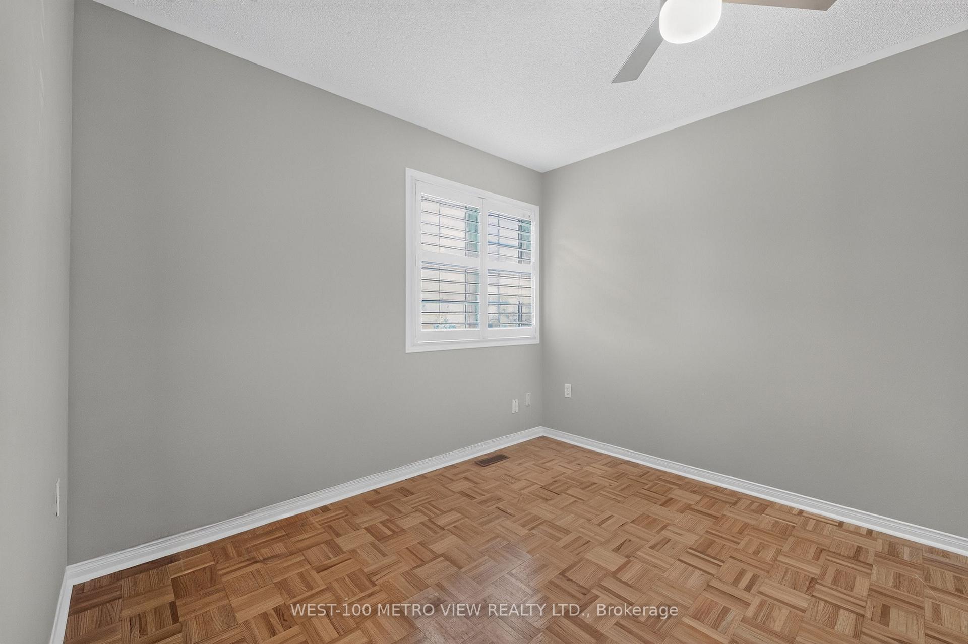 Photo 27 of 748 Summer Park Crescent, Mississauga, Fairview — HOMEH