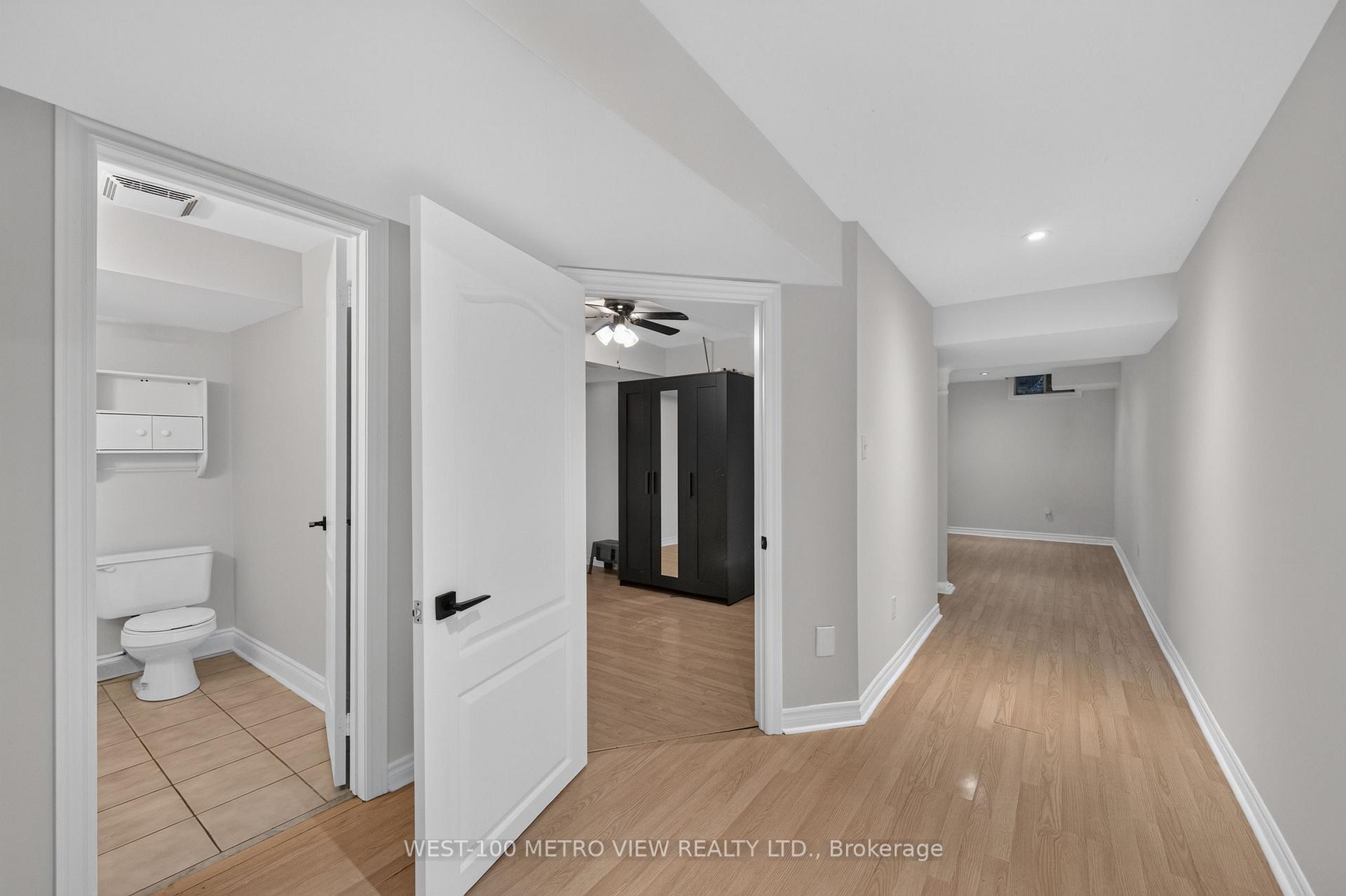 Photo 30 of 748 Summer Park Crescent, Mississauga, Fairview — HOMEH