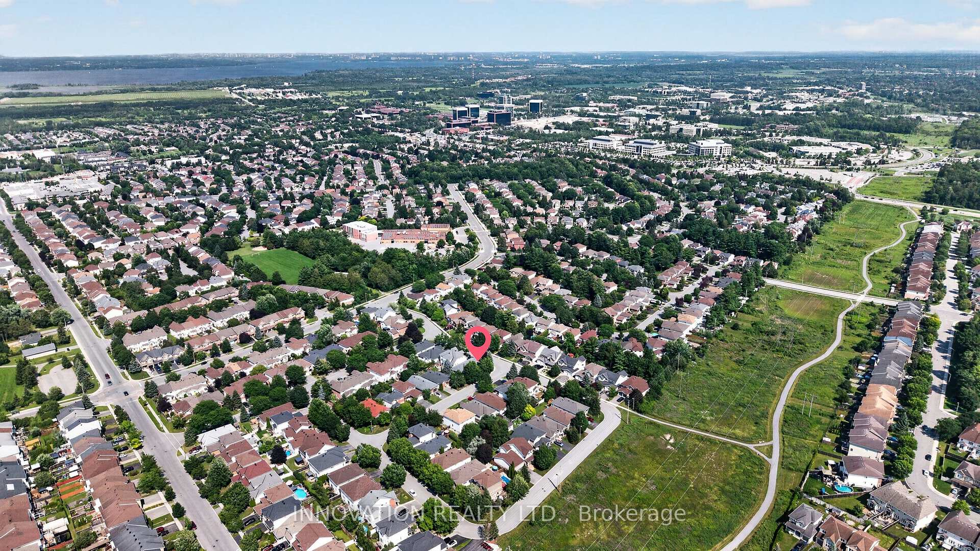 Photo 7 of 20 Peikoff Crescent, Ottawa, Kanata - Morgan's Grant/South March — HOMEH