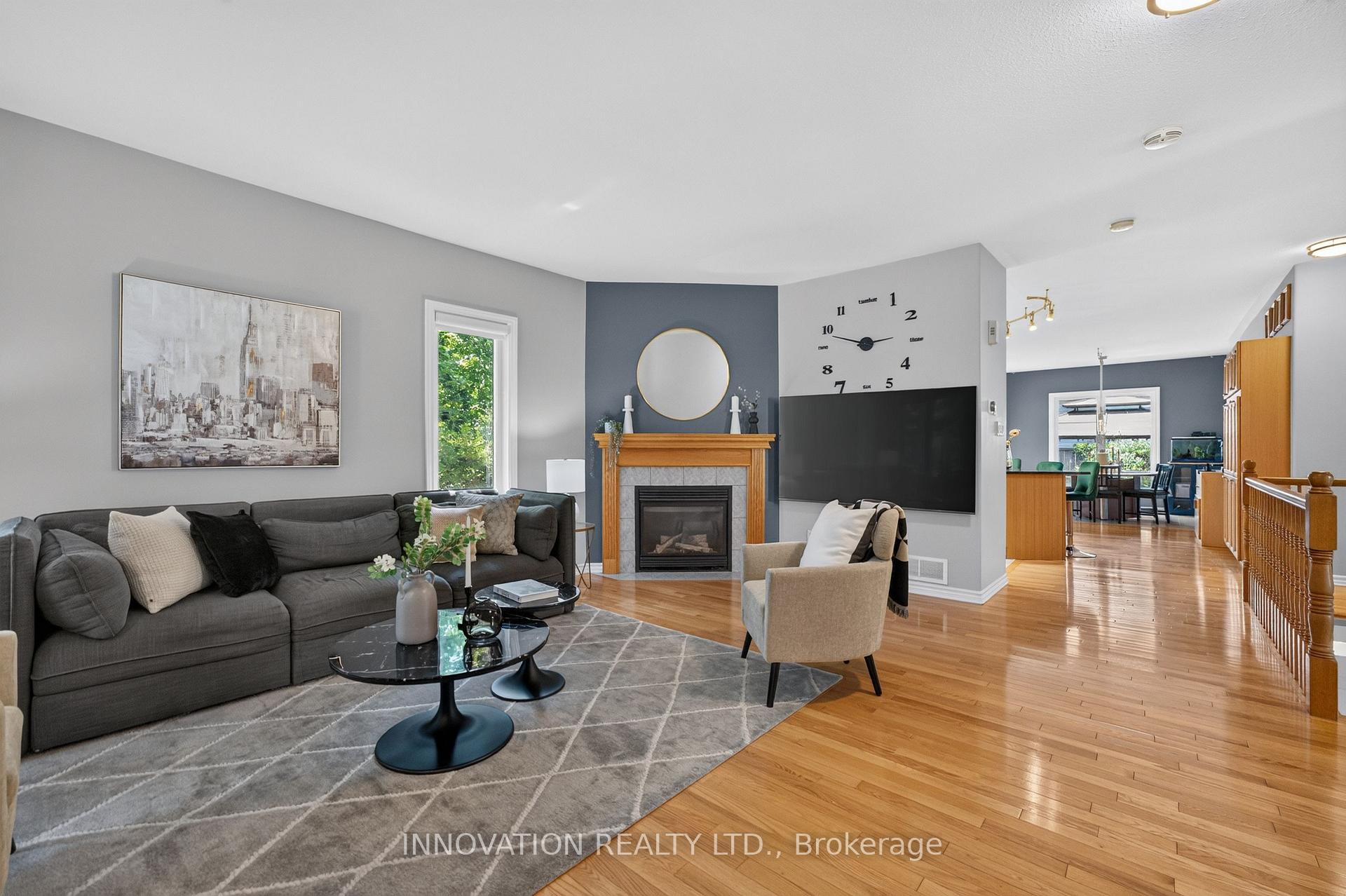 Photo 13 of 20 Peikoff Crescent, Ottawa, Kanata - Morgan's Grant/South March — HOMEH