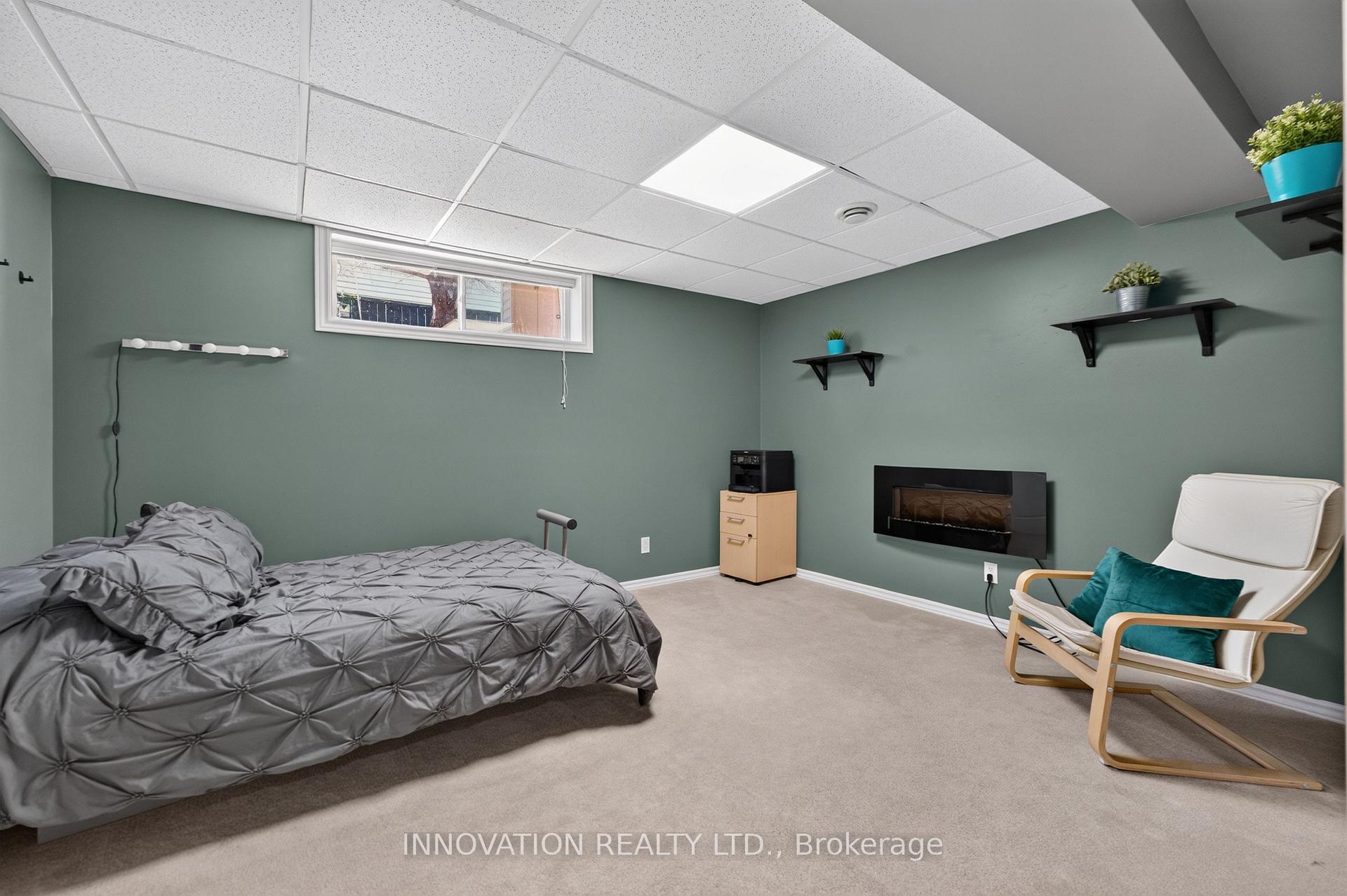 Photo 29 of 20 Peikoff Crescent, Ottawa, Kanata - Morgan's Grant/South March — HOMEH