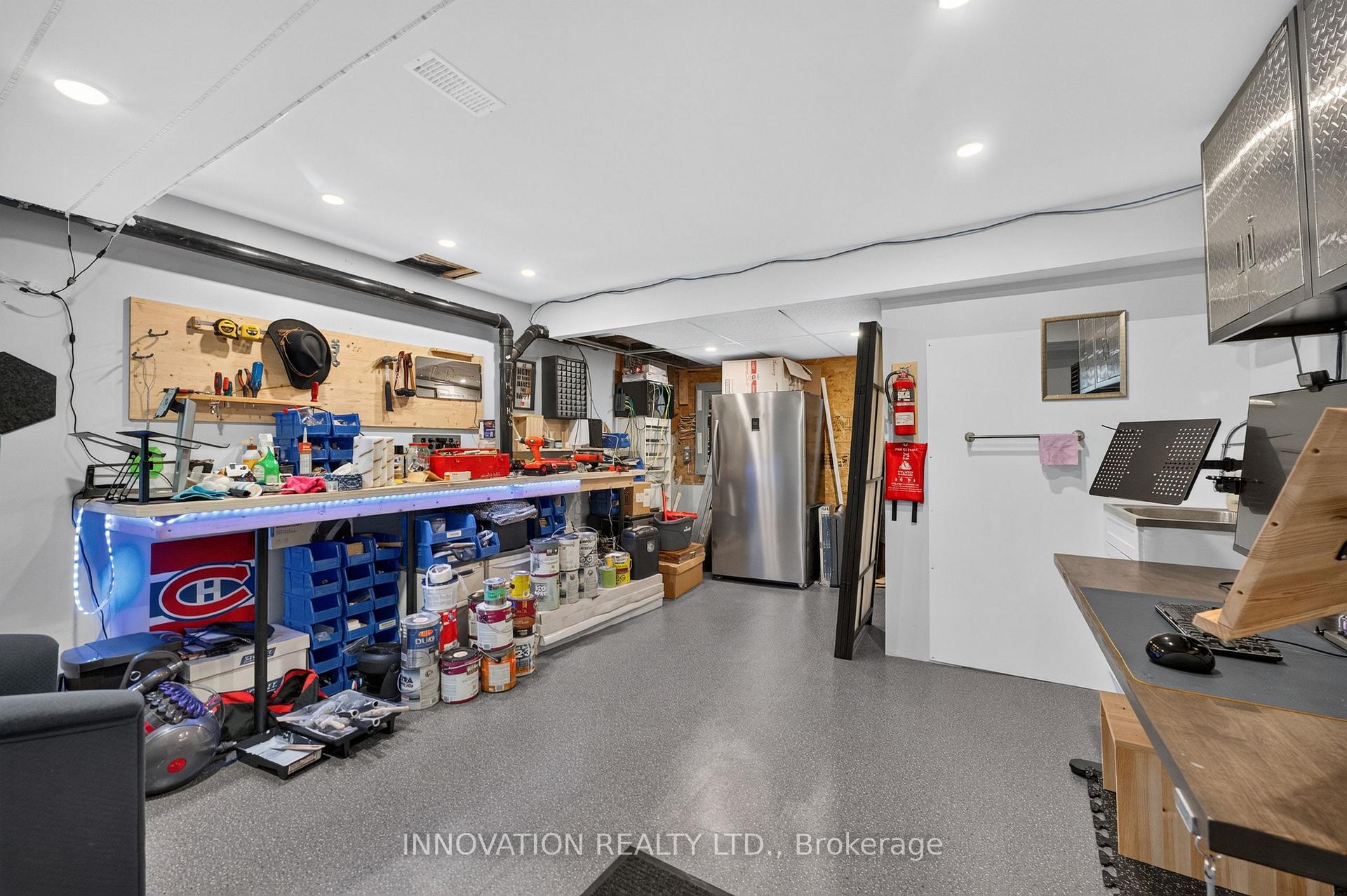 Photo 32 of 20 Peikoff Crescent, Ottawa, Kanata - Morgan's Grant/South March — HOMEH