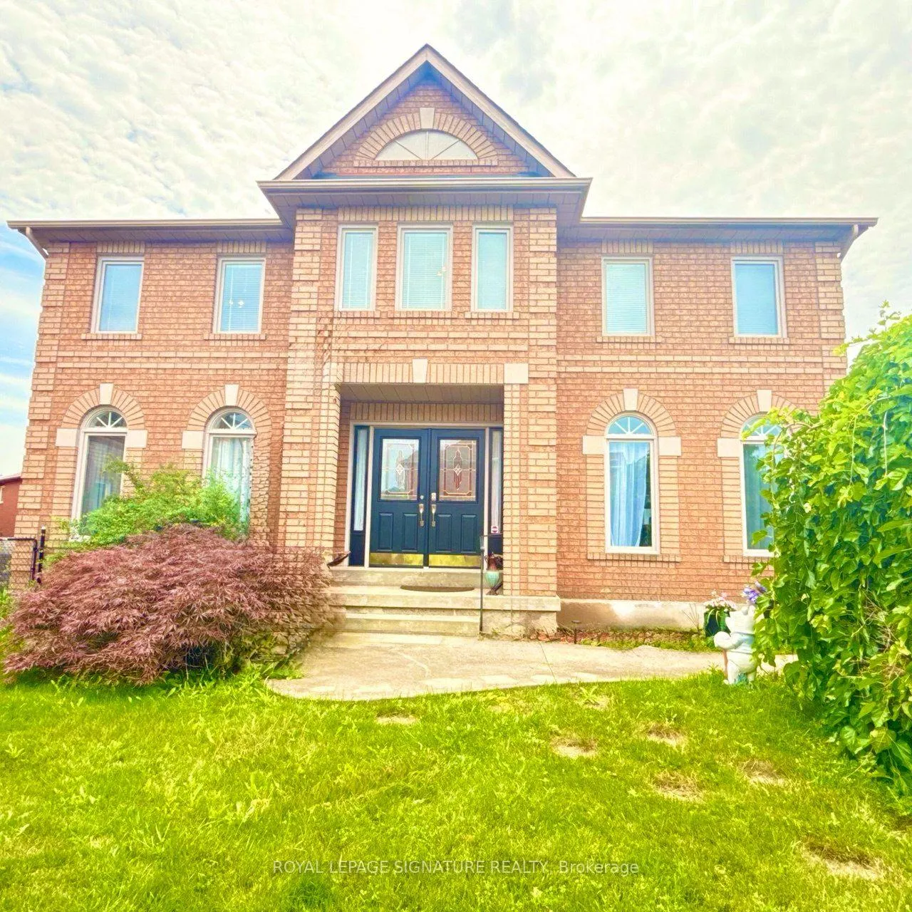 Front of 3388 Trelawny Circle