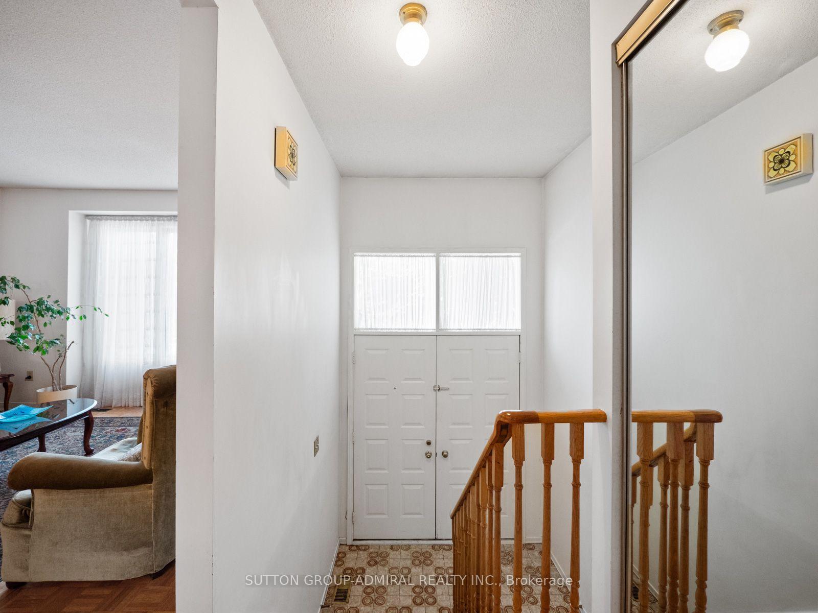Photo 4 of 169 Robert Hicks Drive, North York, Westminster-Branson — HOMEH