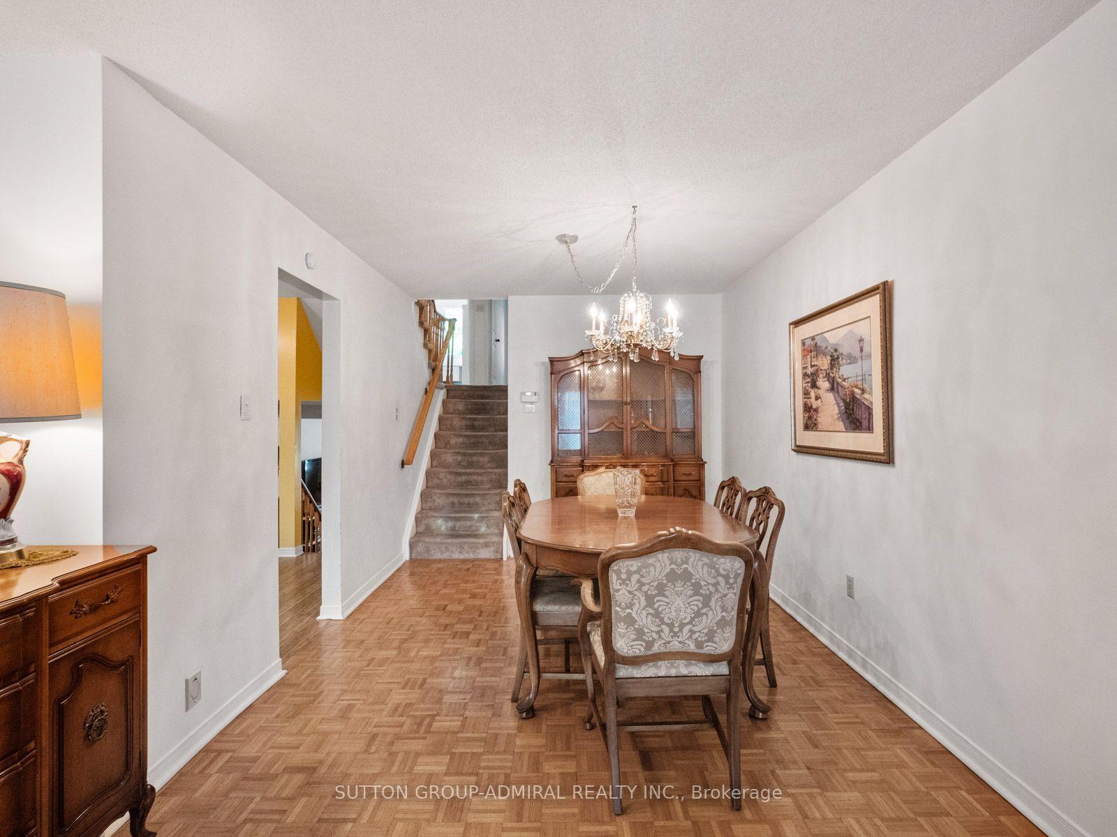 Photo 8 of 169 Robert Hicks Drive, North York, Westminster-Branson — HOMEH