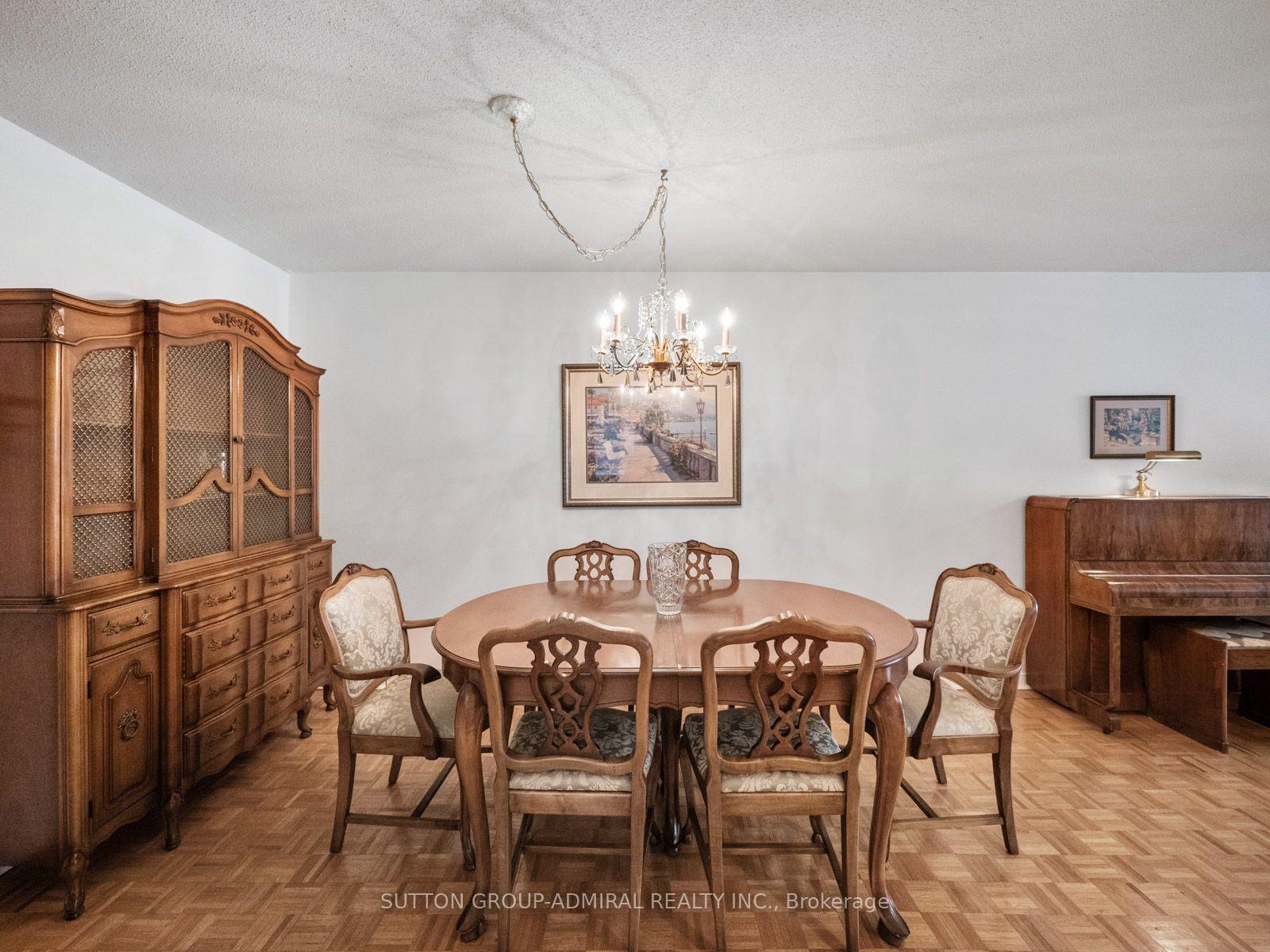 Photo 9 of 169 Robert Hicks Drive, North York, Westminster-Branson — HOMEH