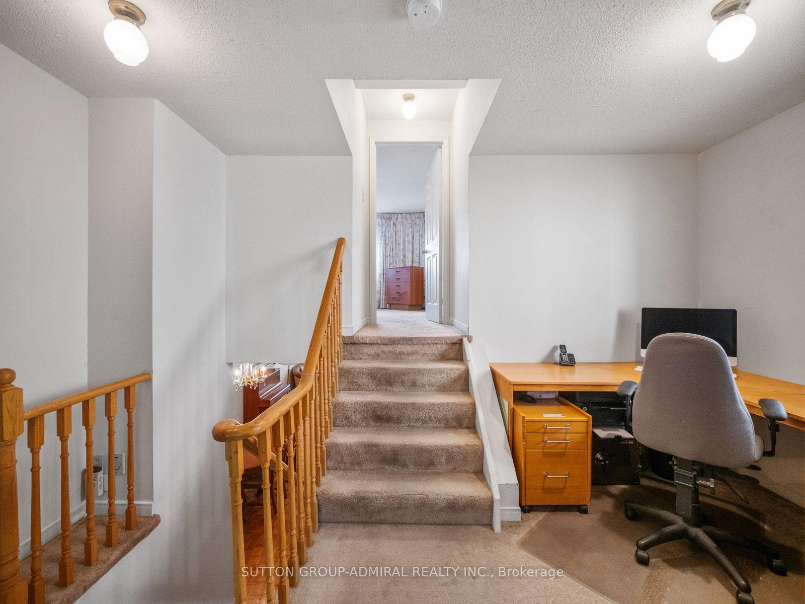 Photo 19 of 169 Robert Hicks Drive, North York, Westminster-Branson — HOMEH