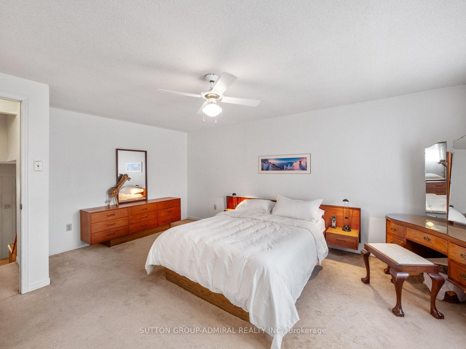 Photo 20 of 169 Robert Hicks Drive, North York, Westminster-Branson — HOMEH