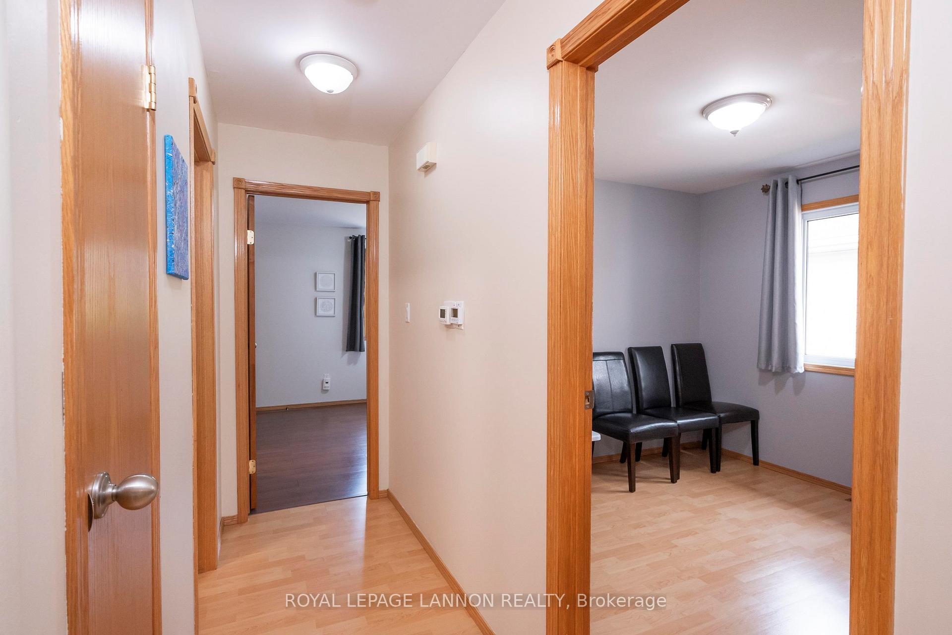 Photo 31 of 1486 Hutton Park Drive, Thunder Bay, John Street North — HOMEH