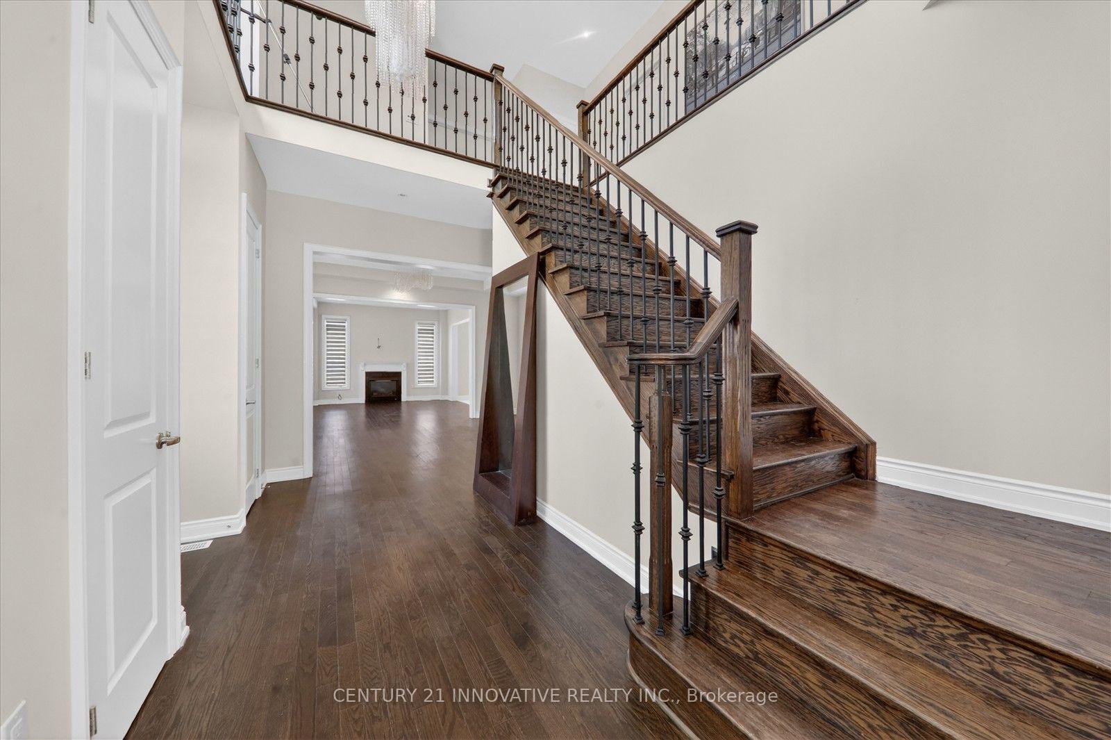 Photo 7 of Unit 1, 1815 Fairport Road, Pickering, Dunbarton — HOMEH