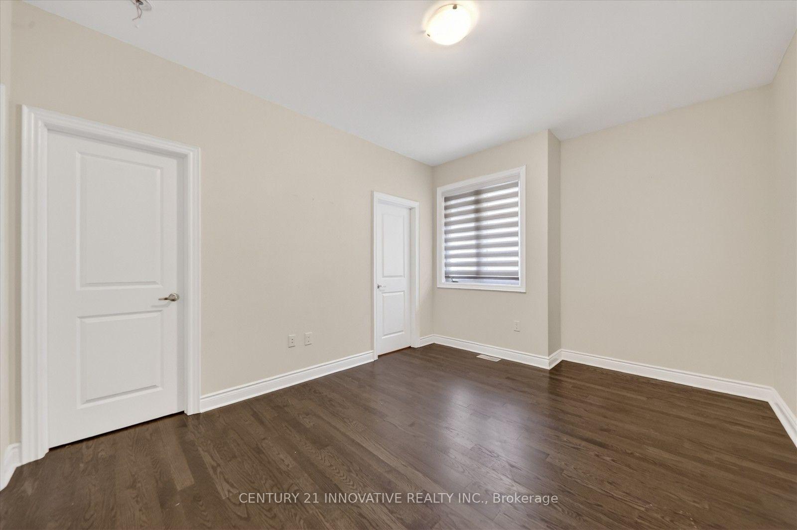 Photo 19 of Unit 1, 1815 Fairport Road, Pickering, Dunbarton — HOMEH