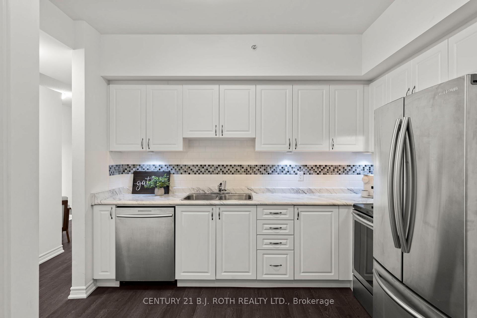 Photo 6 of Unit 204, 40 Ferndale Drive S, Barrie, Ardagh — HOMEH
