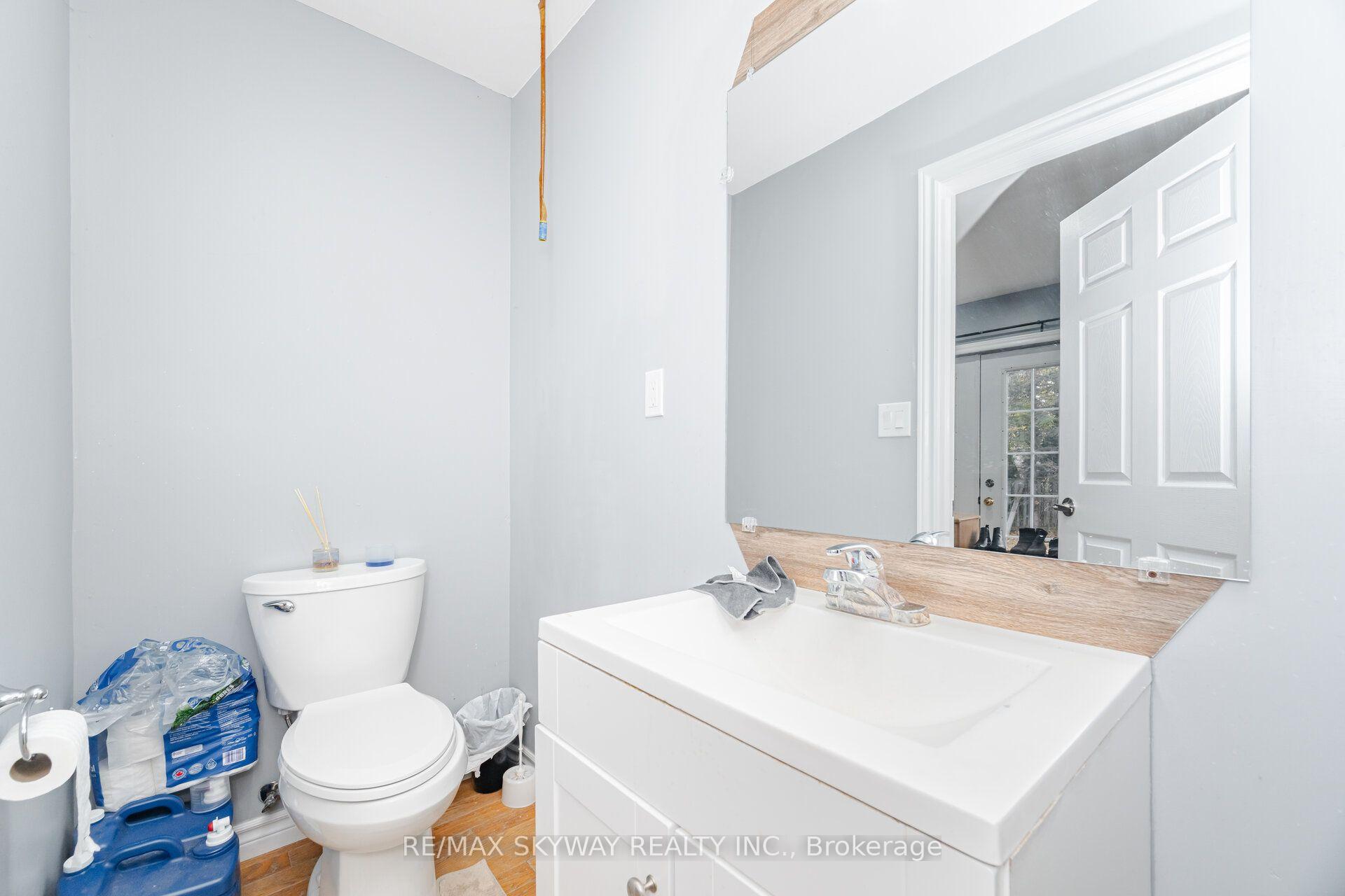 Photo 15 of 102 Queen Street S, New Tecumseth, Tottenham — HOMEH