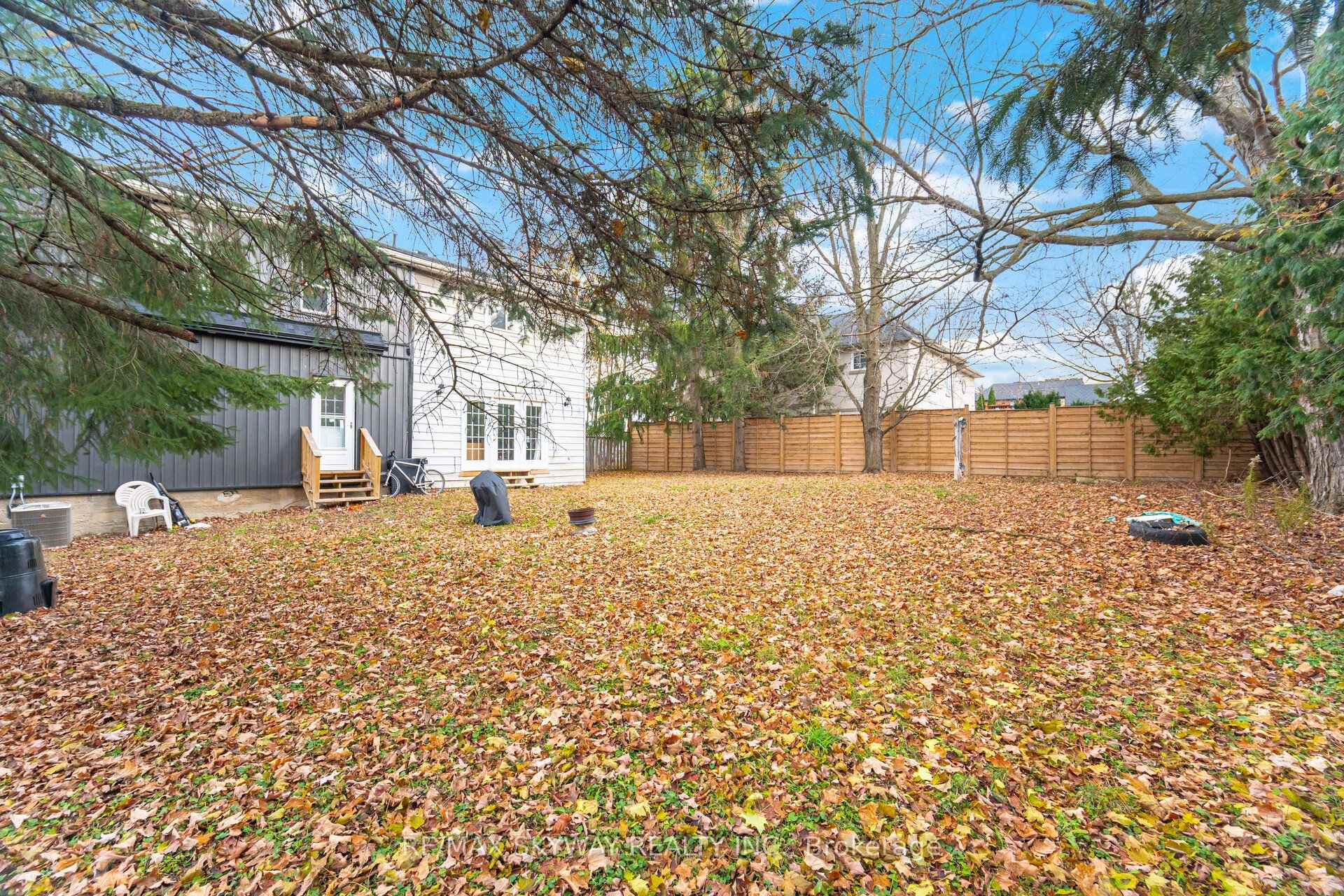 Photo 48 of 102 Queen Street S, New Tecumseth, Tottenham — HOMEH