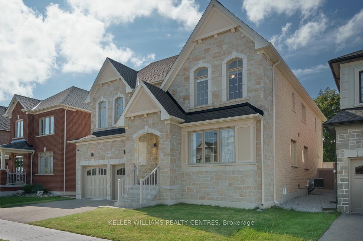 Photo 3 of 209 Danny Wheeler Boulevard, Georgina, Keswick North — HOMEH
