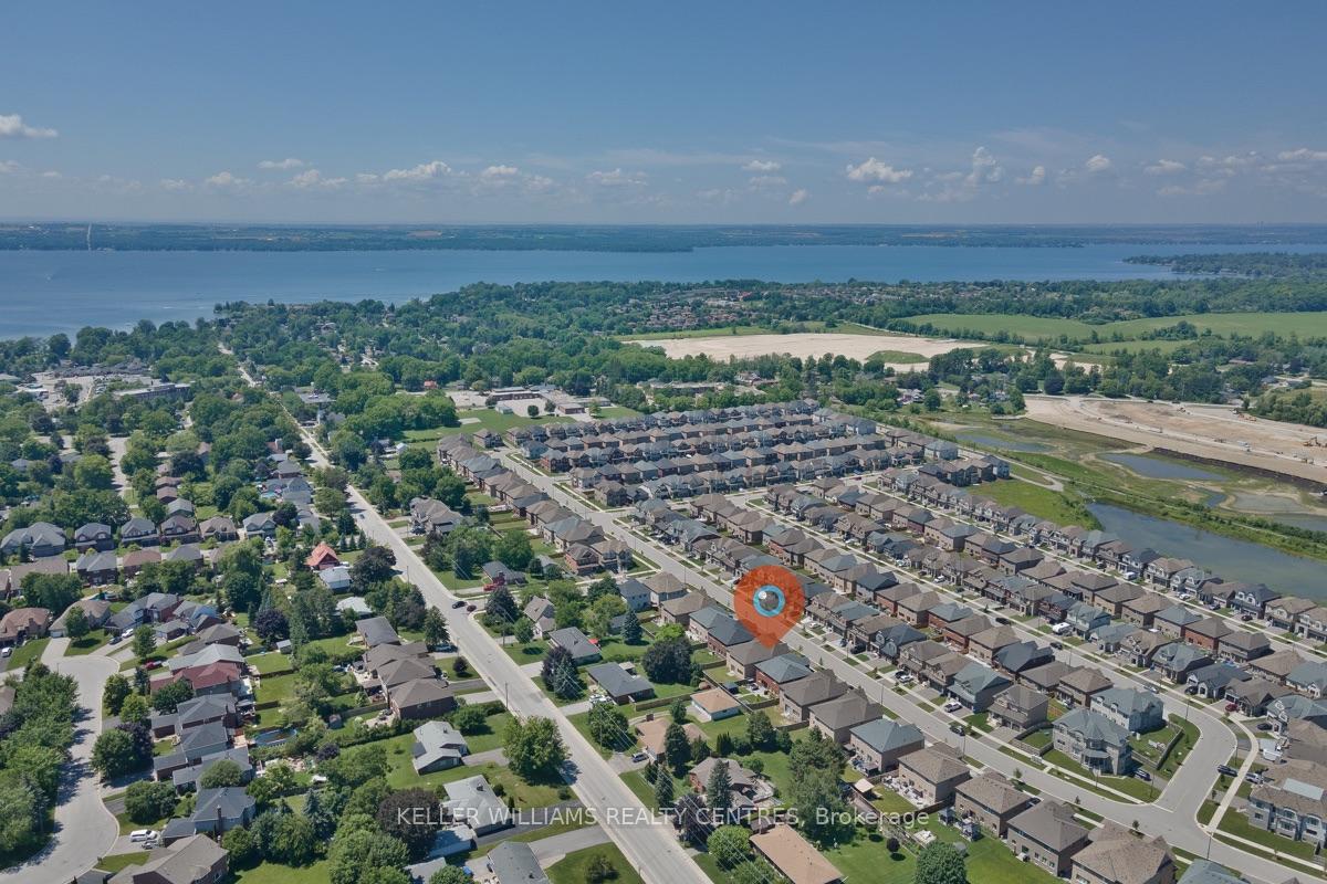 Photo 41 of 209 Danny Wheeler Boulevard, Georgina, Keswick North — HOMEH
