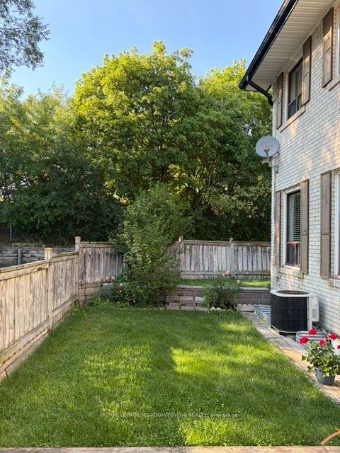 Photo 6 of Unit 19, 61 Ardglen Drive, Brampton, Brampton East — HOMEH