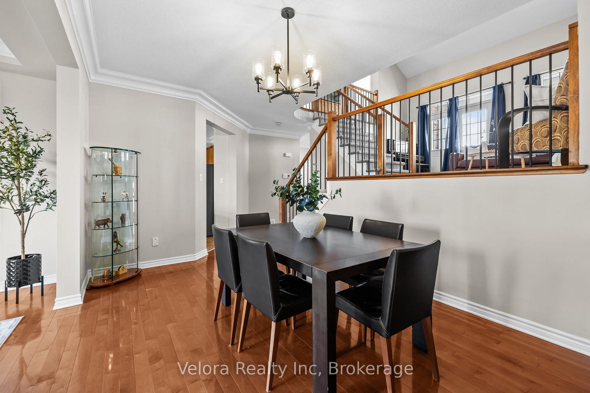 Photo 14 of 607 Rosehill Avenue, Ottawa, Stittsville (North) — HOMEH