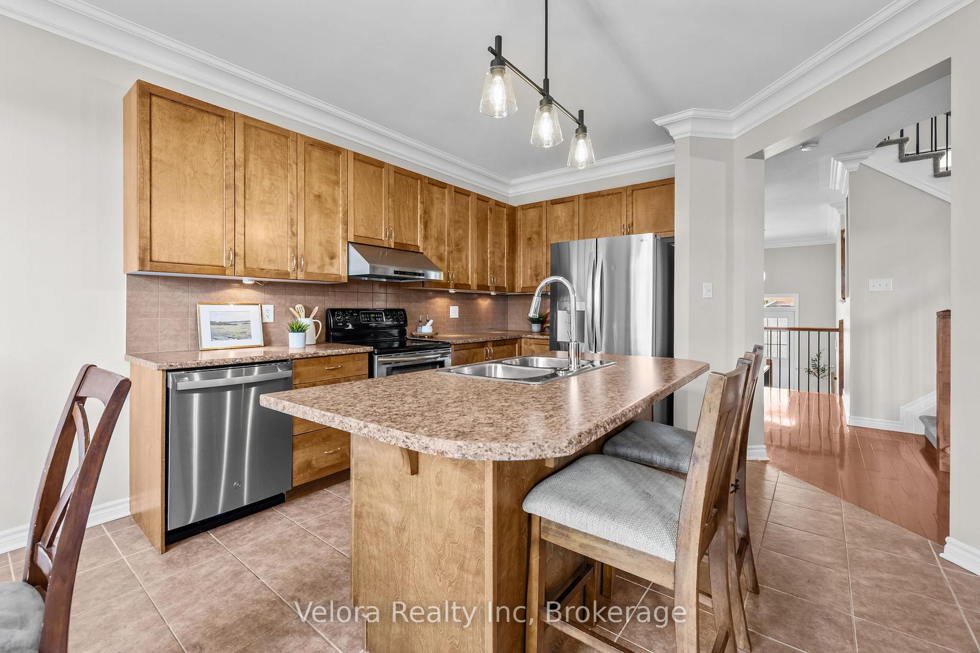 Photo 19 of 607 Rosehill Avenue, Ottawa, Stittsville (North) — HOMEH