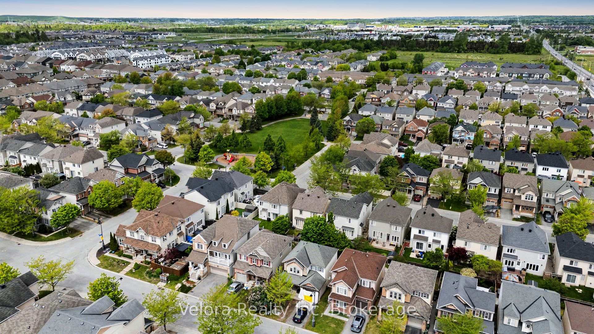 Photo 45 of 607 Rosehill Avenue, Ottawa, Stittsville (North) — HOMEH