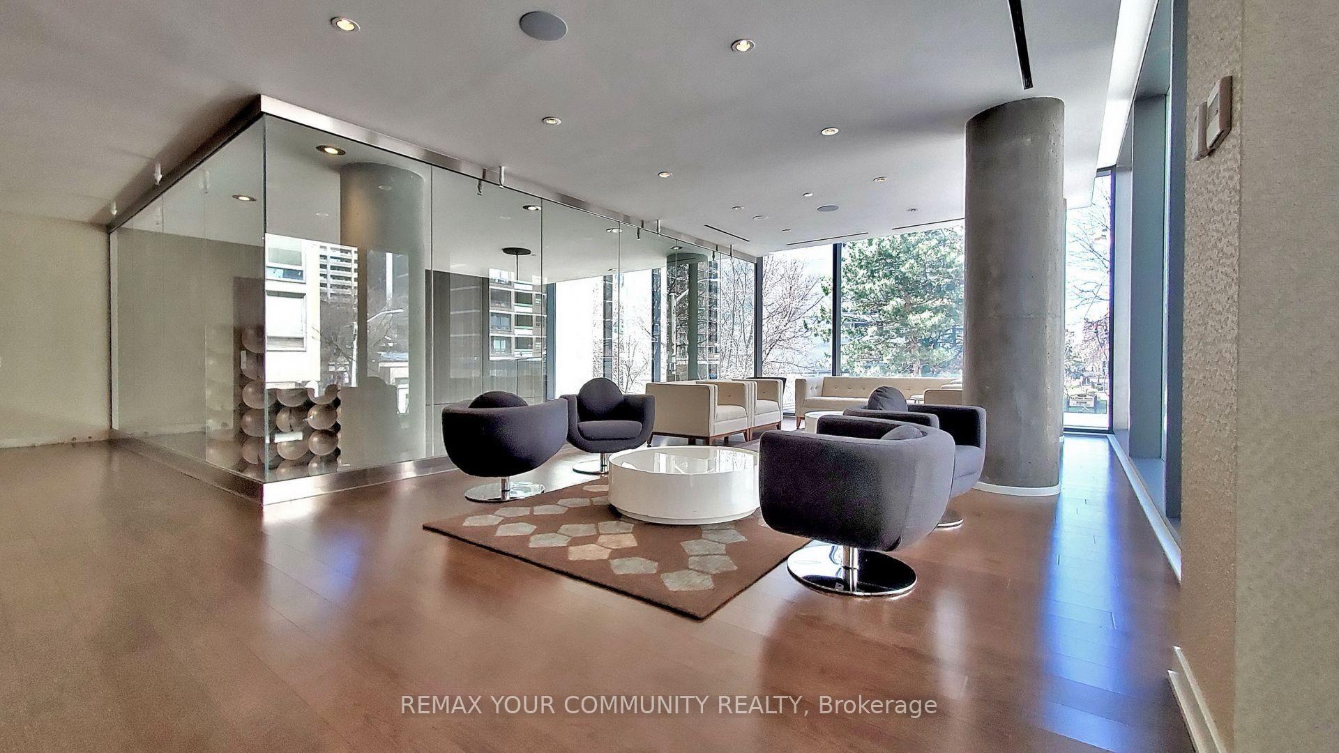 Photo 8 of Unit 3304, 75 St Nicholas Street, Toronto, Bay Street Corridor — HOMEH