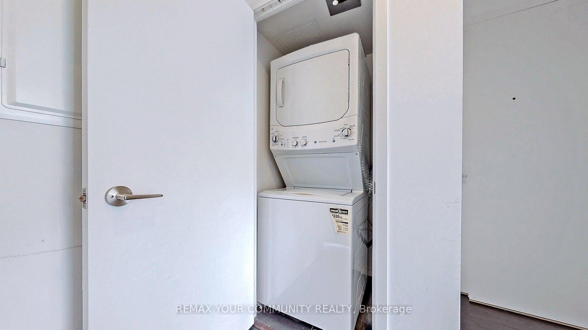 Photo 36 of Unit 3304, 75 St Nicholas Street, Toronto, Bay Street Corridor — HOMEH