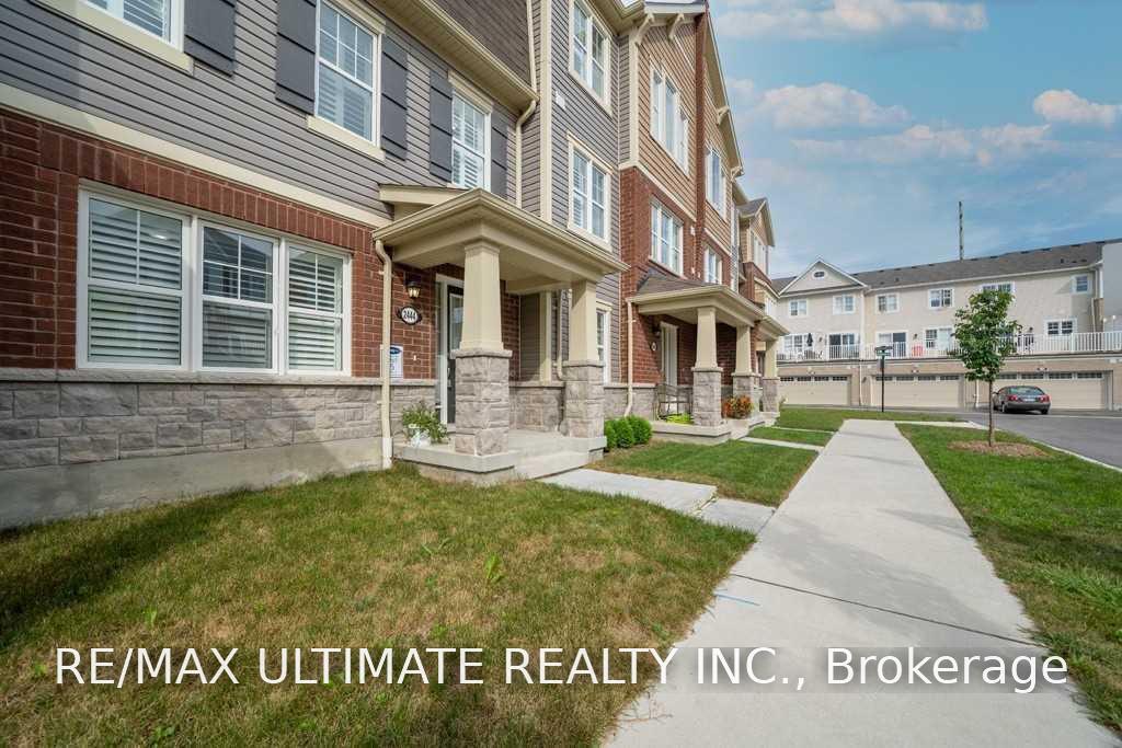 Photo 2 of 2444 Fall Harvest Crescent, Pickering, Rural Pickering — HOMEH