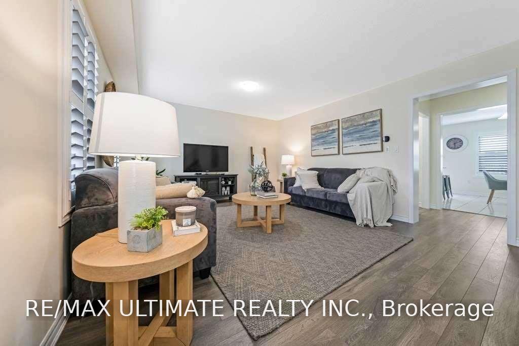 Photo 16 of 2444 Fall Harvest Crescent, Pickering, Rural Pickering — HOMEH