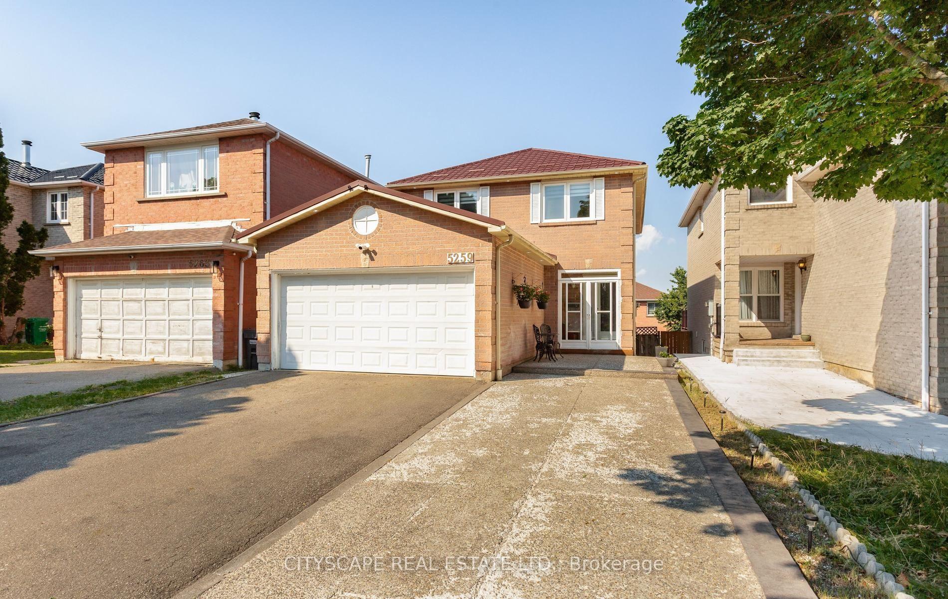 Photo 2 of 5259 Astwell Avenue, Mississauga, Hurontario — HOMEH