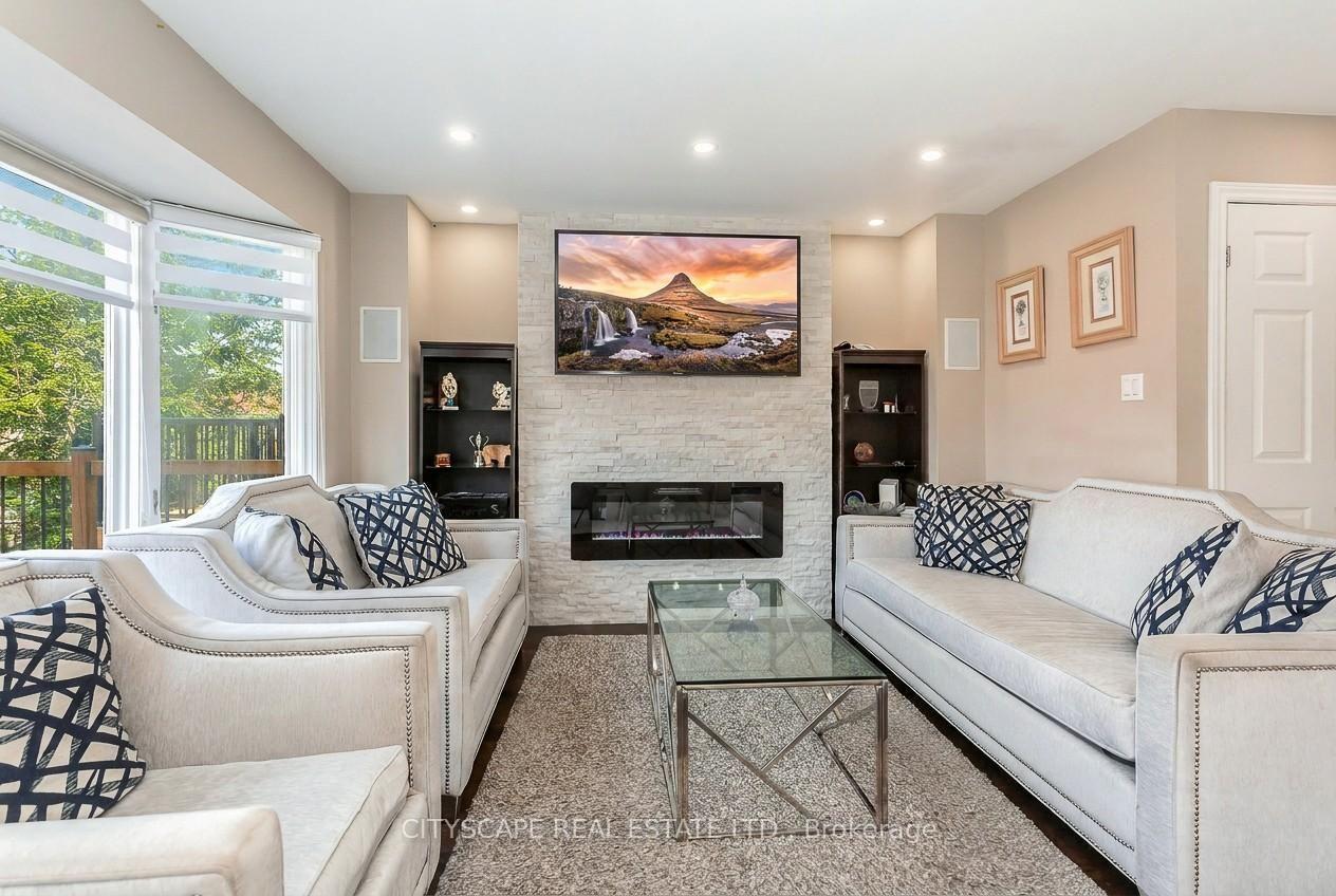 Photo 14 of 5259 Astwell Avenue, Mississauga, Hurontario — HOMEH