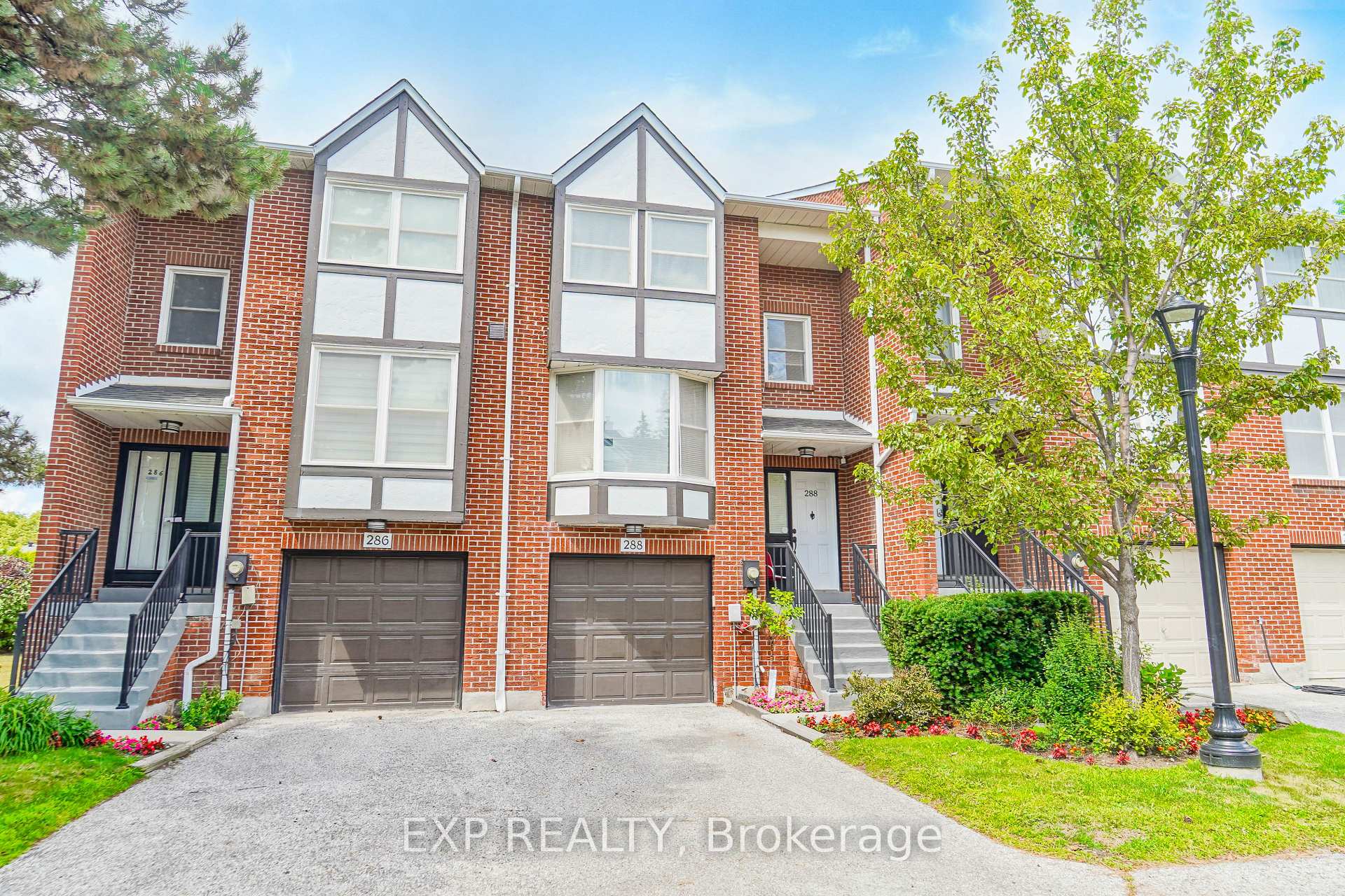 Photo 1 of Unit 30, 288 Simonston Boulevard, Markham, German Mills — HOMEH