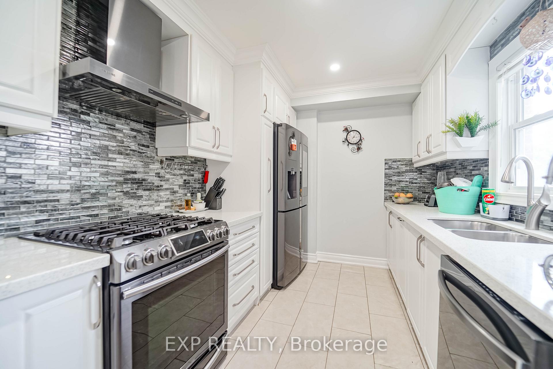 Photo 15 of Unit 30, 288 Simonston Boulevard, Markham, German Mills — HOMEH