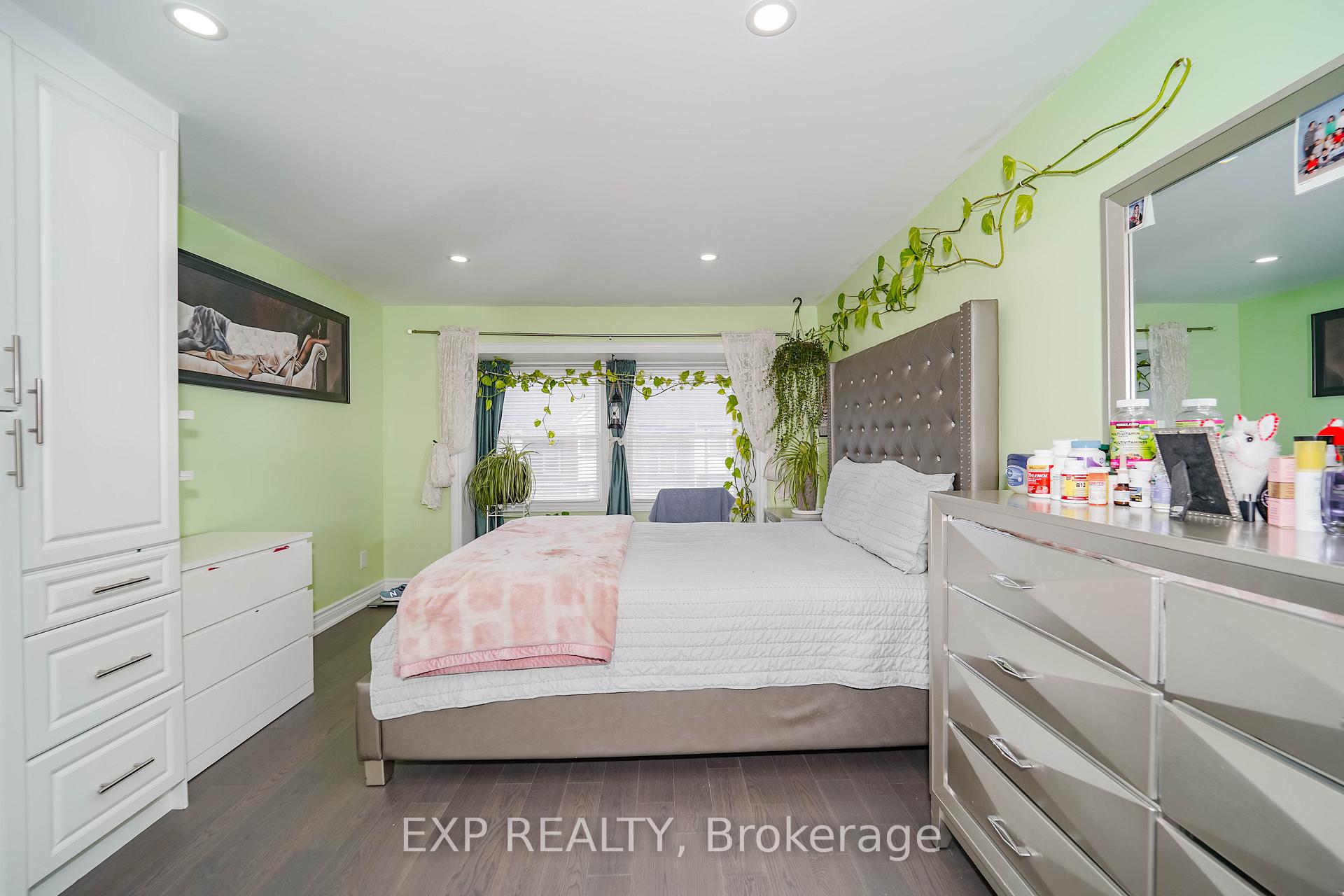 Photo 20 of Unit 30, 288 Simonston Boulevard, Markham, German Mills — HOMEH