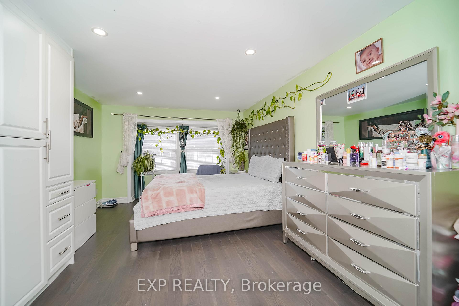 Photo 21 of Unit 30, 288 Simonston Boulevard, Markham, German Mills — HOMEH