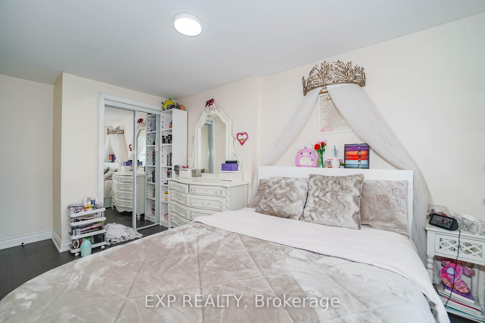 Photo 28 of Unit 30, 288 Simonston Boulevard, Markham, German Mills — HOMEH