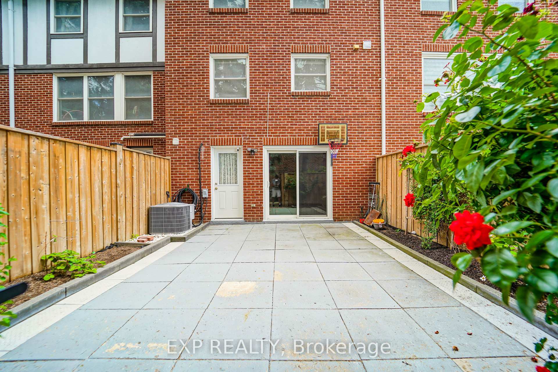 Photo 39 of Unit 30, 288 Simonston Boulevard, Markham, German Mills — HOMEH
