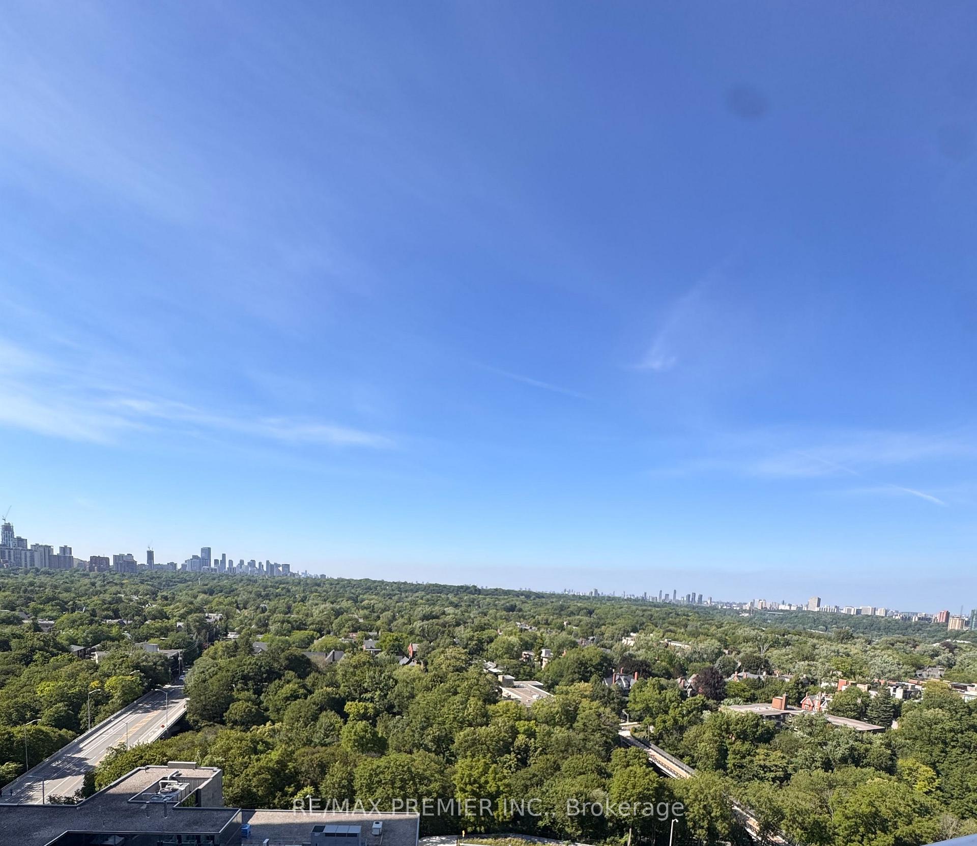 Photo 13 of Unit 1806, 609 Sherbourne Street, Toronto, North St. James Town — HOMEH