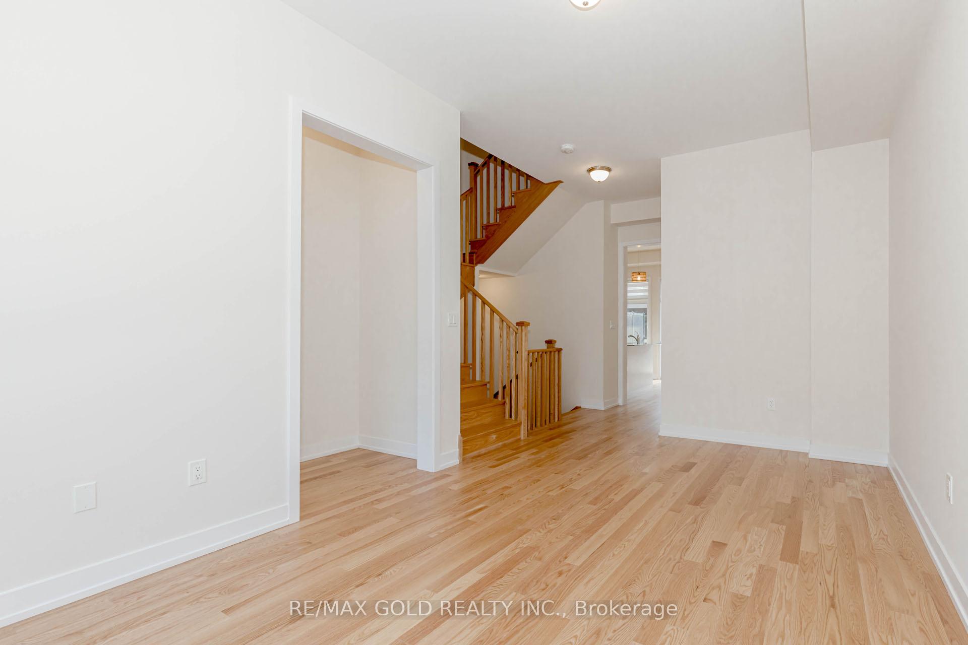 Photo 16 of 3118 Perkins Way, Oakville, Joshua Meadows — HOMEH