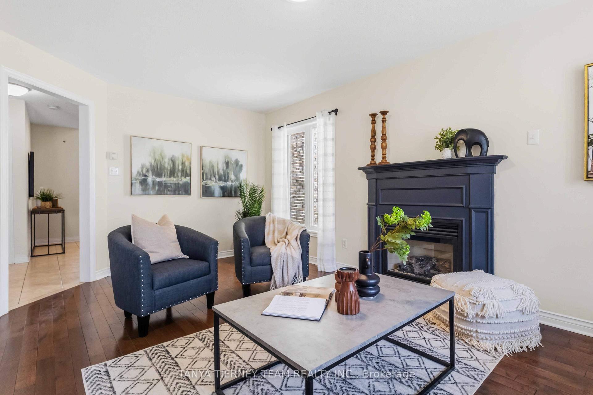 Photo 12 of 31 Chatterson Street, Whitby, Rolling Acres — HOMEH