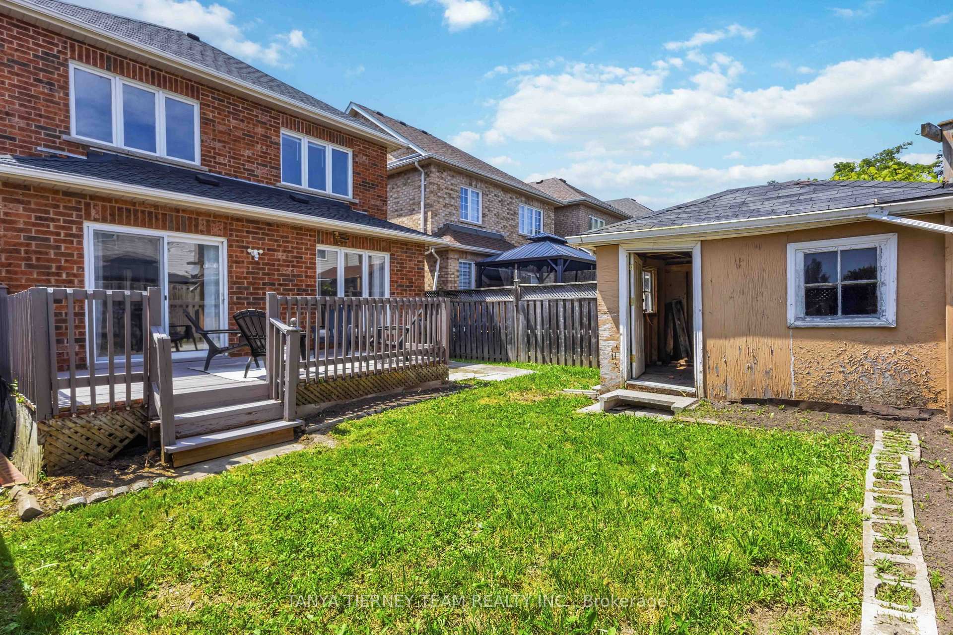 Photo 43 of 31 Chatterson Street, Whitby, Rolling Acres — HOMEH
