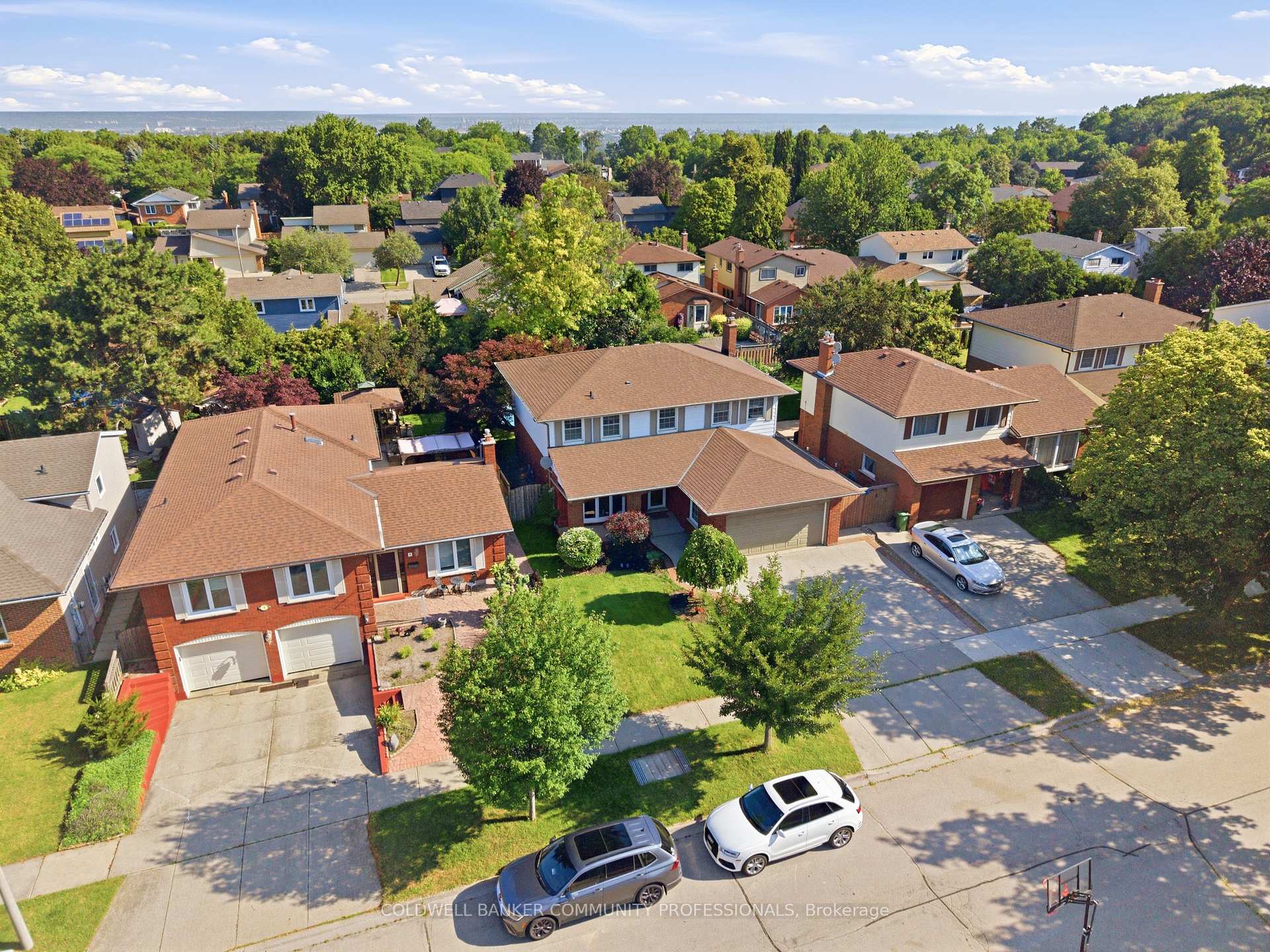 Photo 43 of 7 Apex Court, Hamilton, Stoney Creek Mountain — HOMEH