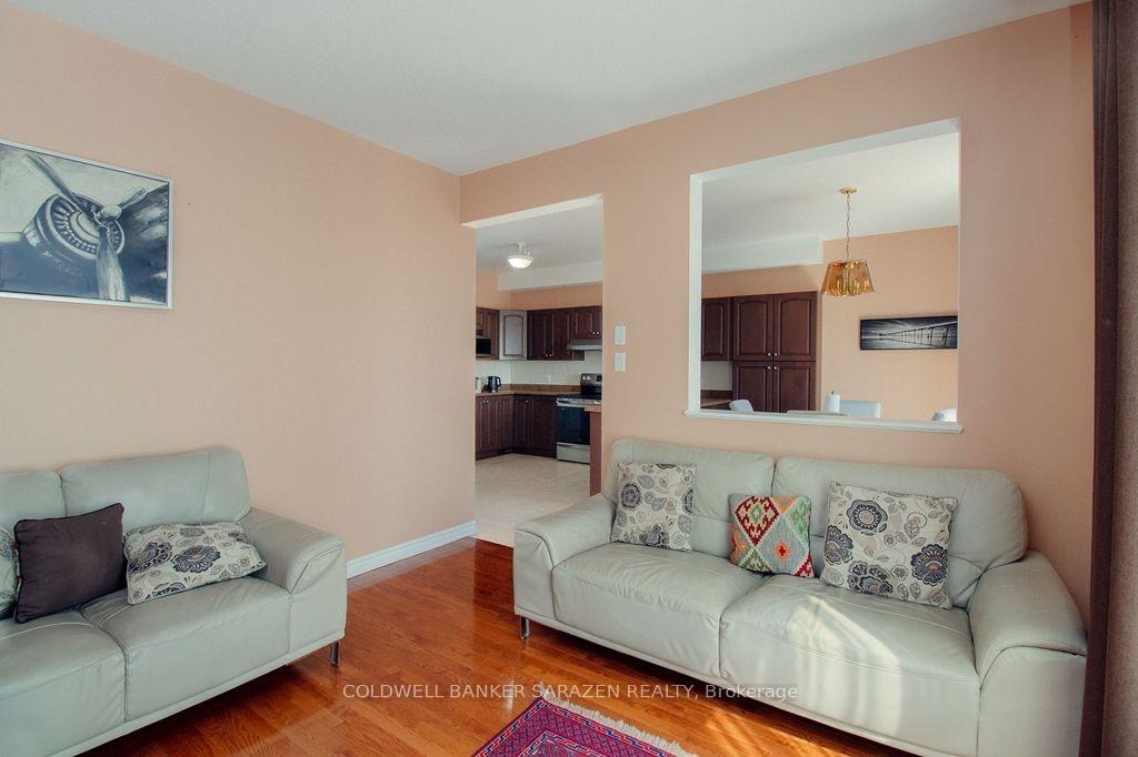 Photo 13 of 274 Trail Side Circle, Ottawa, Springridge/East Village — HOMEH