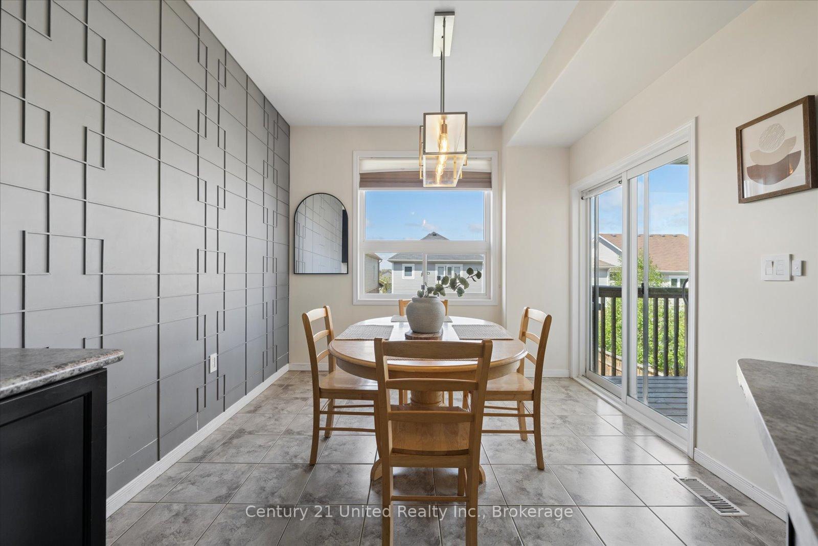 Photo 19 of 425 Florence Drive, Peterborough, Monaghan Ward 2 — HOMEH