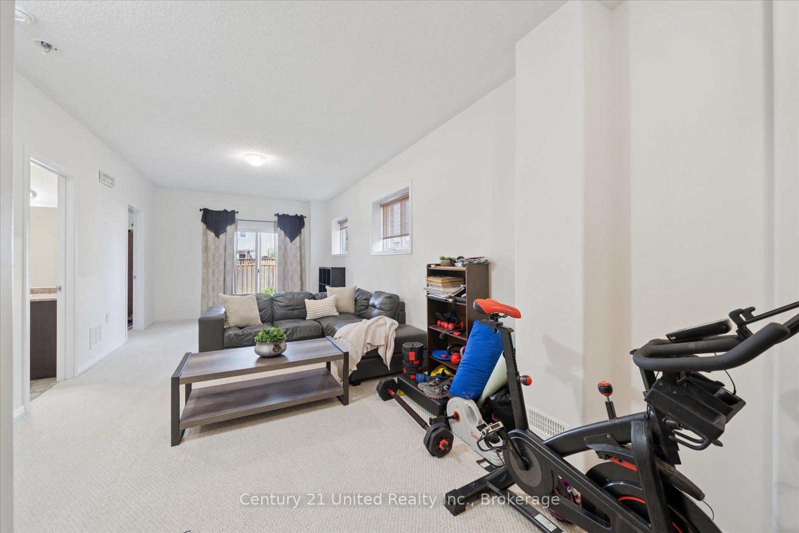 Photo 42 of 425 Florence Drive, Peterborough, Monaghan Ward 2 — HOMEH
