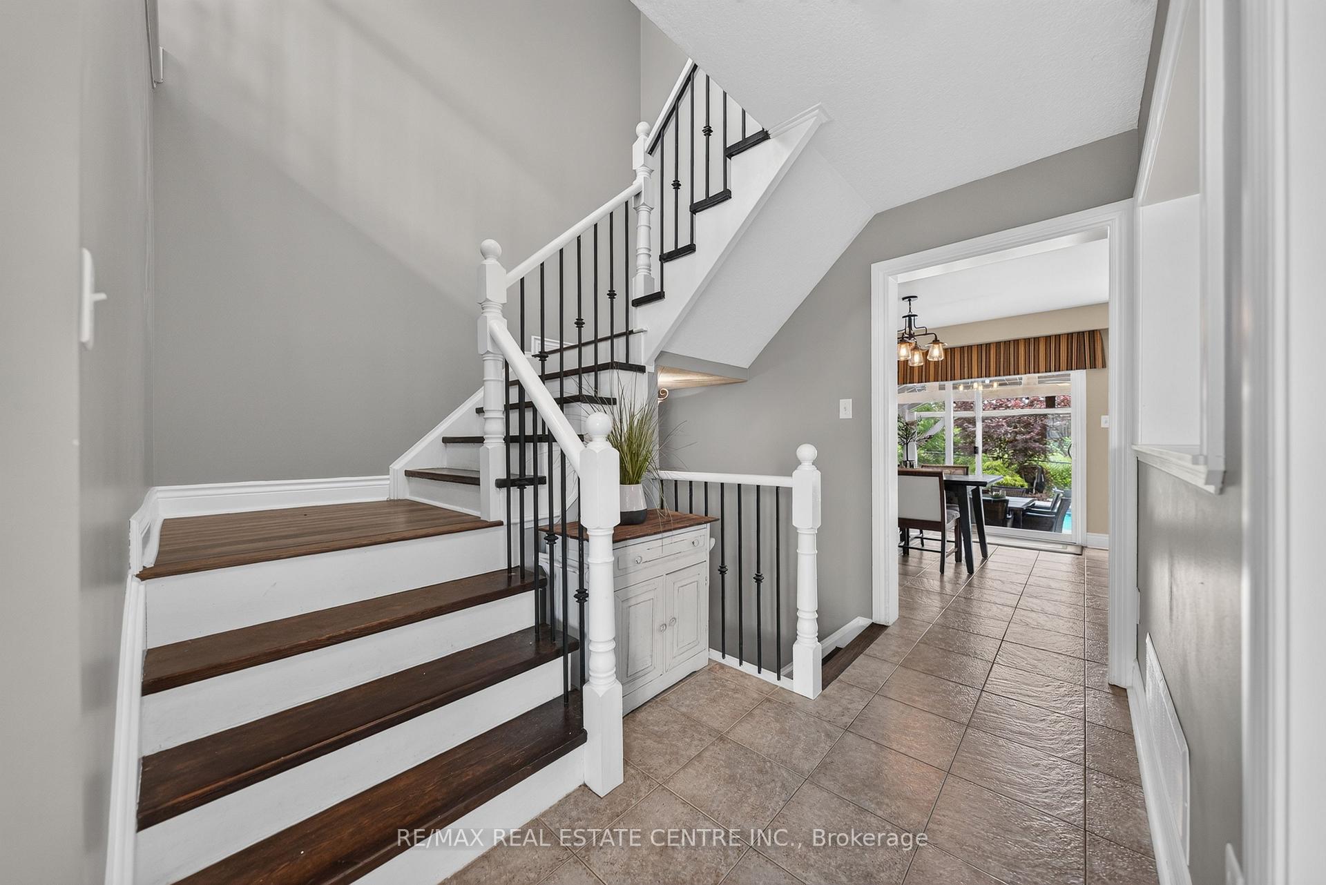 Photo 10 of 72 Swift Crescent, Cambridge, Christopher-Champlain — HOMEH