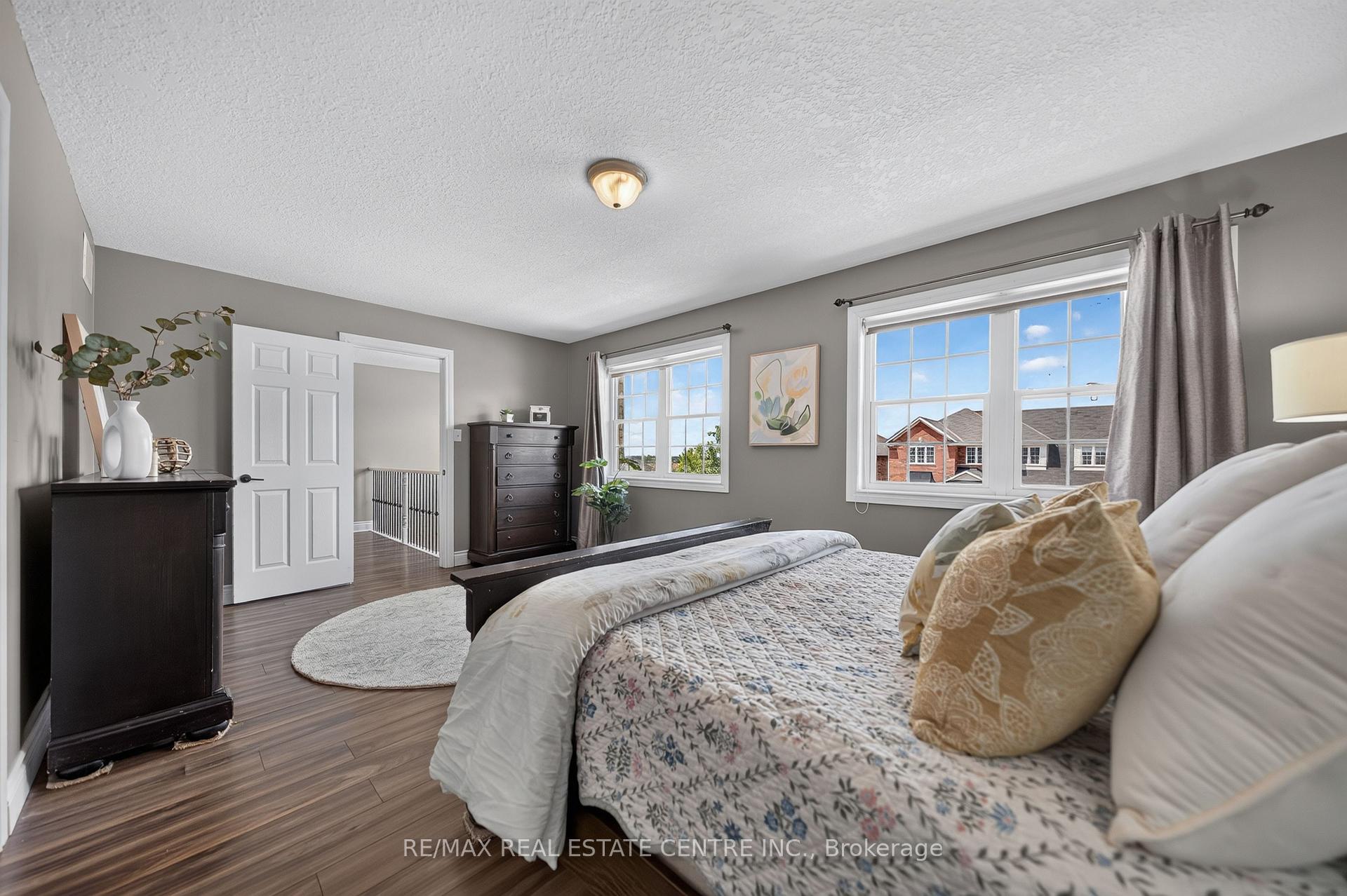 Photo 26 of 72 Swift Crescent, Cambridge, Christopher-Champlain — HOMEH