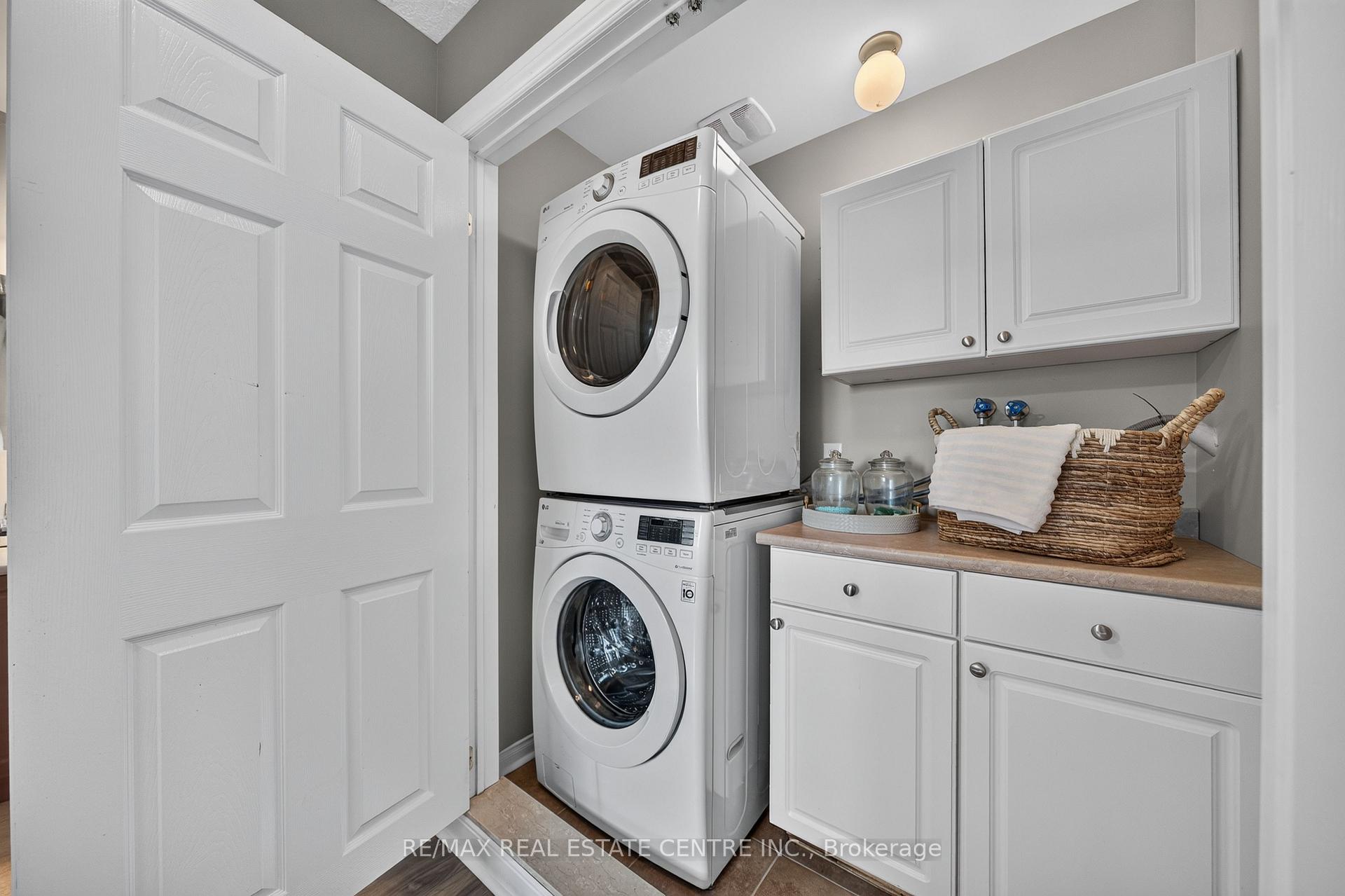 Photo 35 of 72 Swift Crescent, Cambridge, Christopher-Champlain — HOMEH